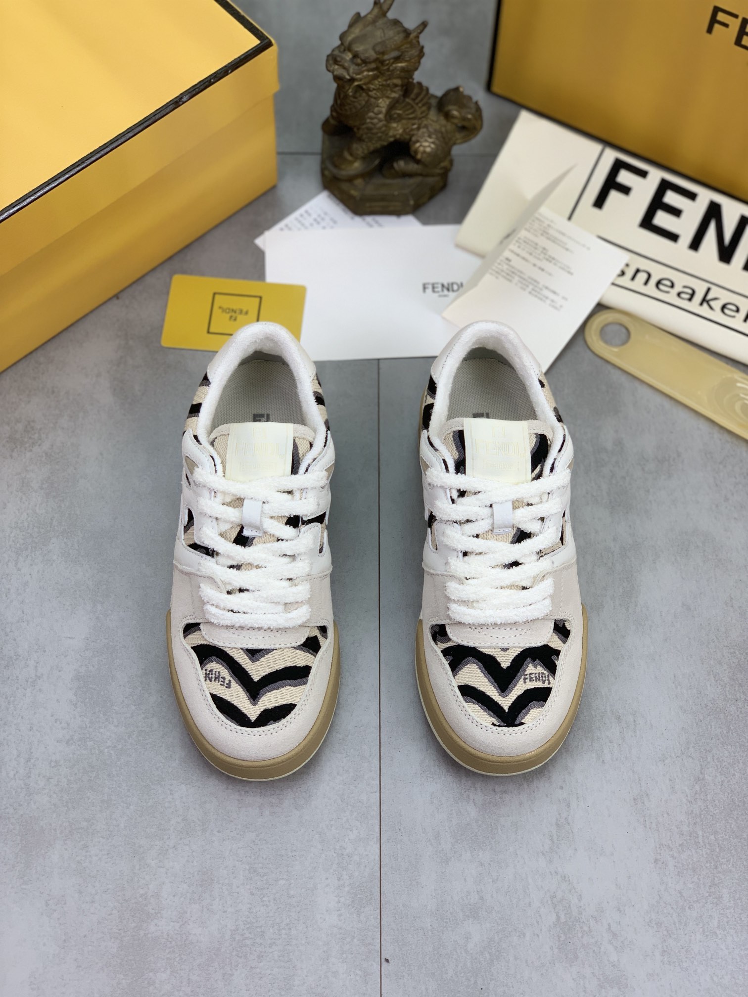 Cheap Fendi Sneakers For Men in 234402, $85 USD- [IB234402] - Replica Fendi Sneakers For Men