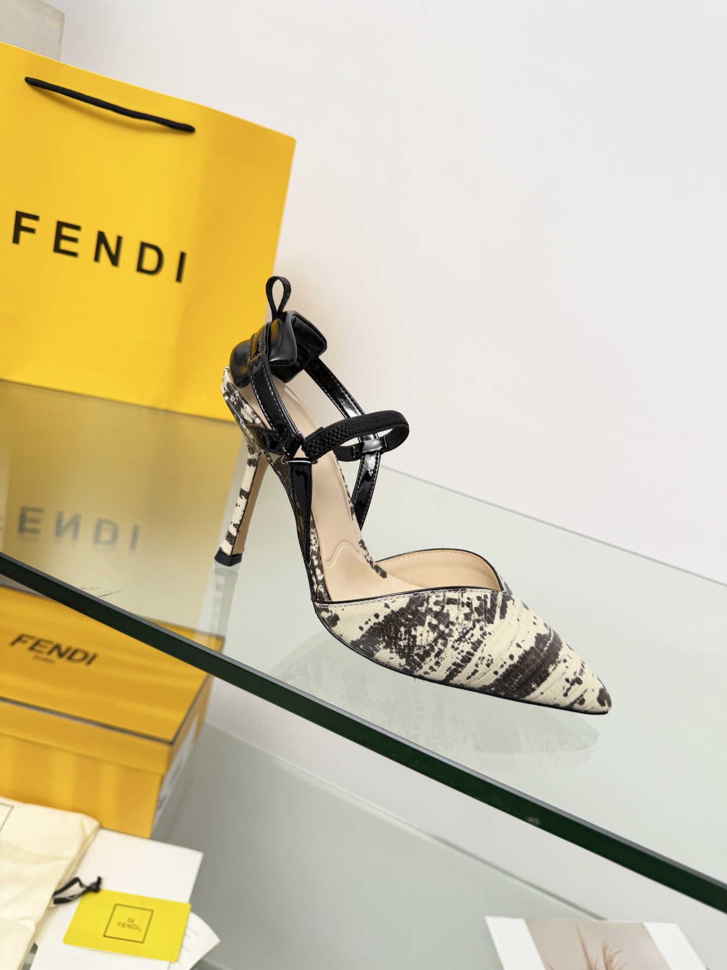 Cheap Fendi Slippers For Women in 234423, $80 USD- [IB234423] - Replica Fendi Slippers For Women