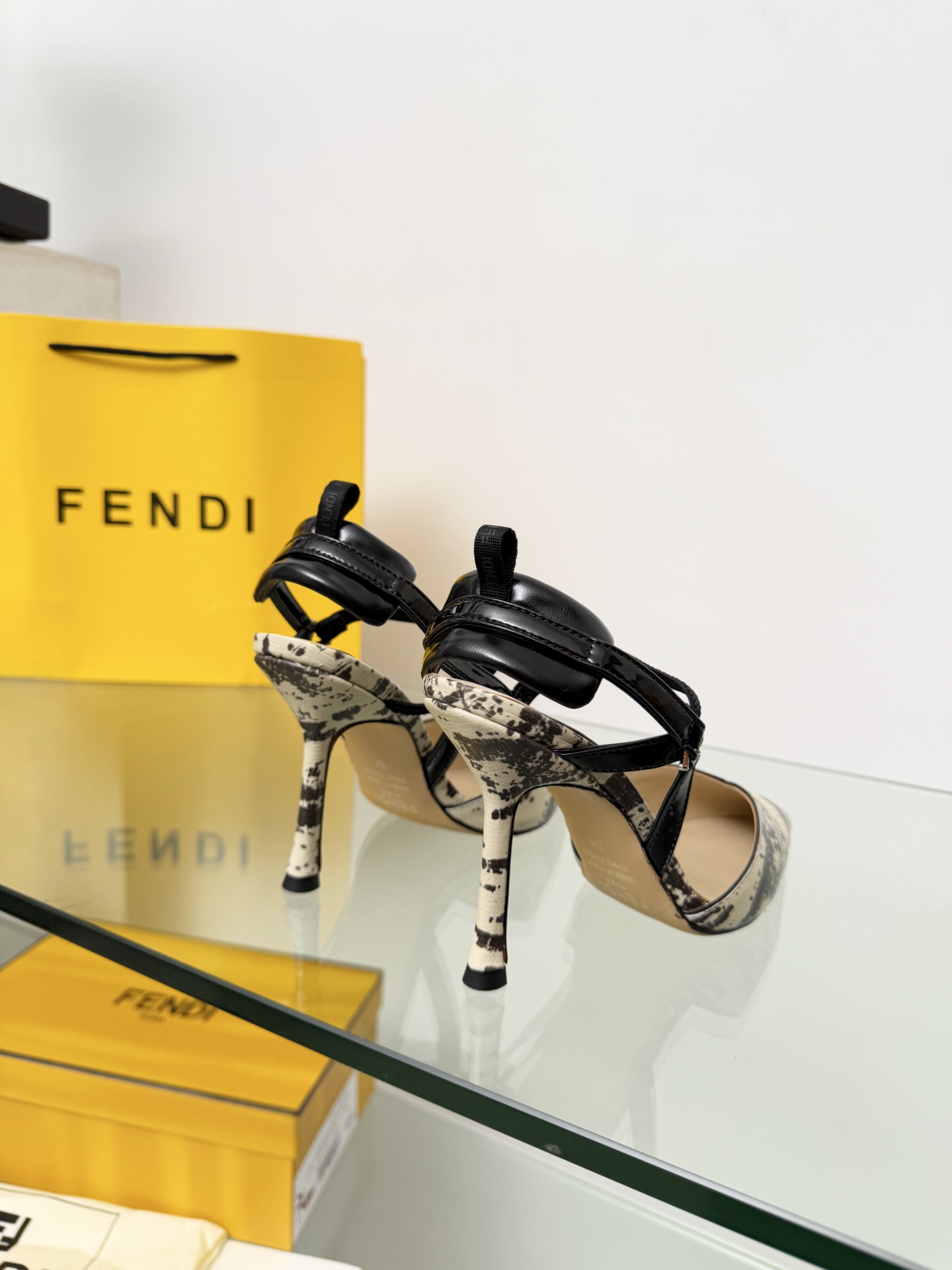 Cheap Fendi Slippers For Women in 234423, $80 USD- [IB234423] - Replica Fendi Slippers For Women