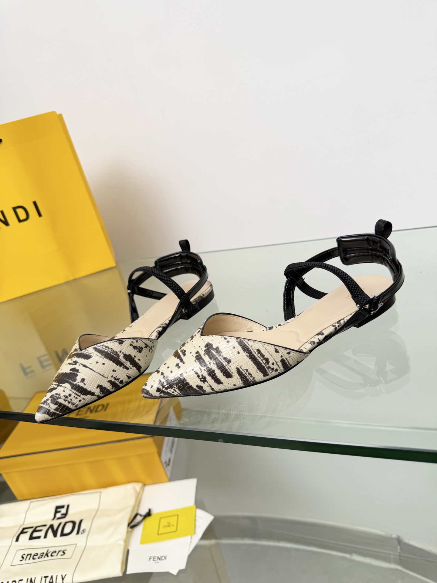 Cheap Fendi Slippers For Women in 234429, $80 USD- [IB234429] - Replica Fendi Slippers For Women