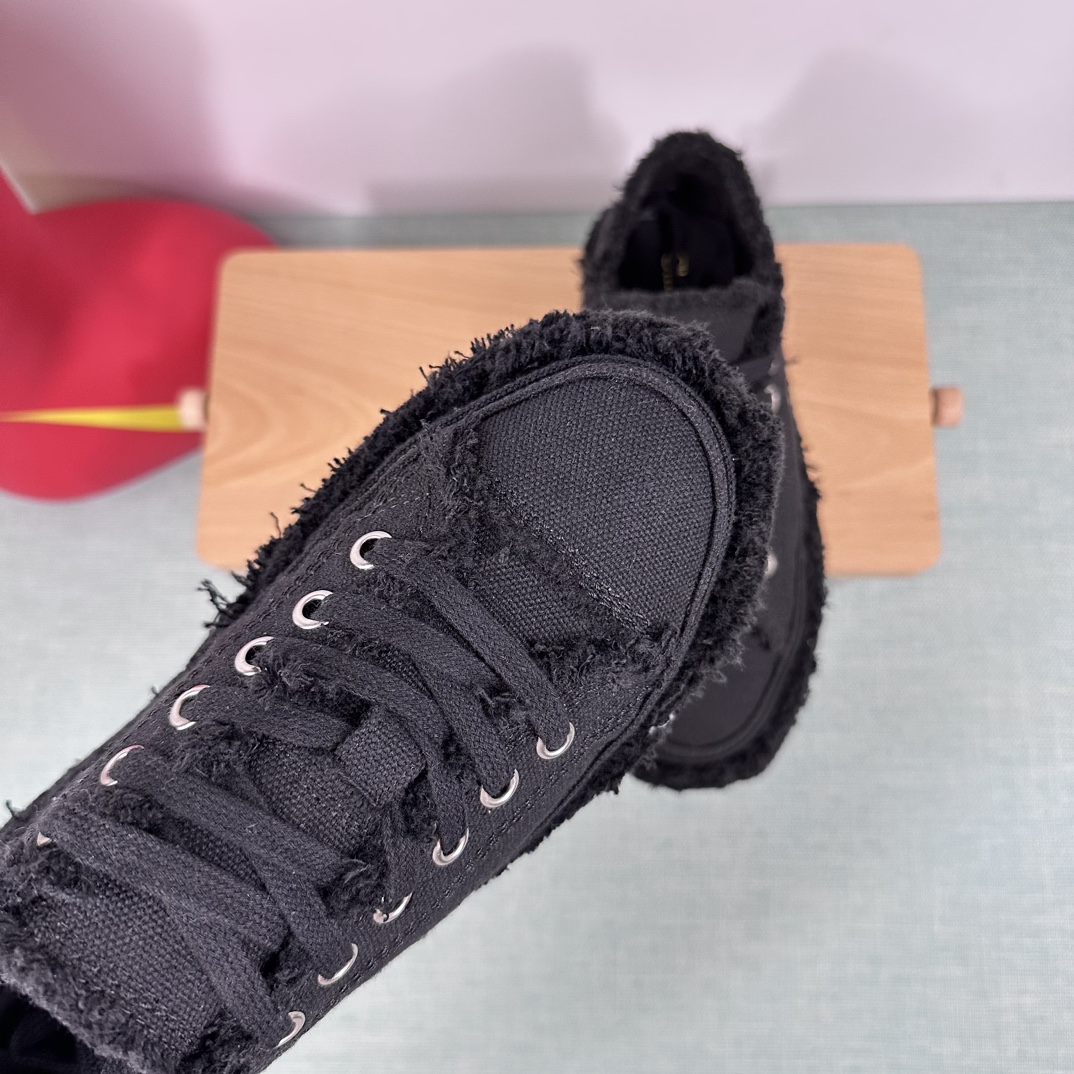 Cheap Dior Sneakers for Women in 234520, $85 USD- [IB234520] - Replica Dior Sneakers for Women