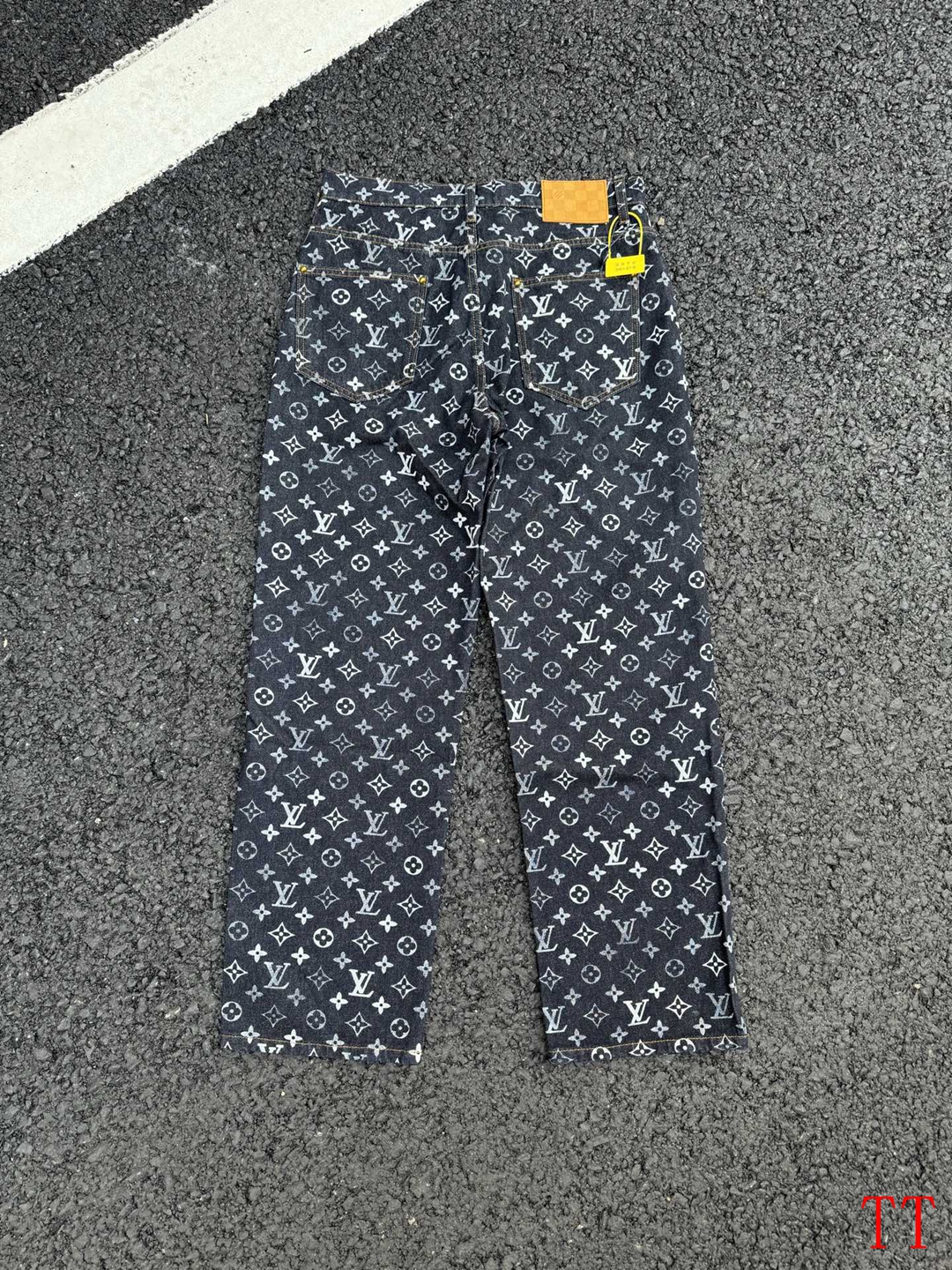 Cheap Louis Vuitton Jeans for Men in 234726, $65 USD- [IB234726] - Replica Louis Vuitton Jeans for Men