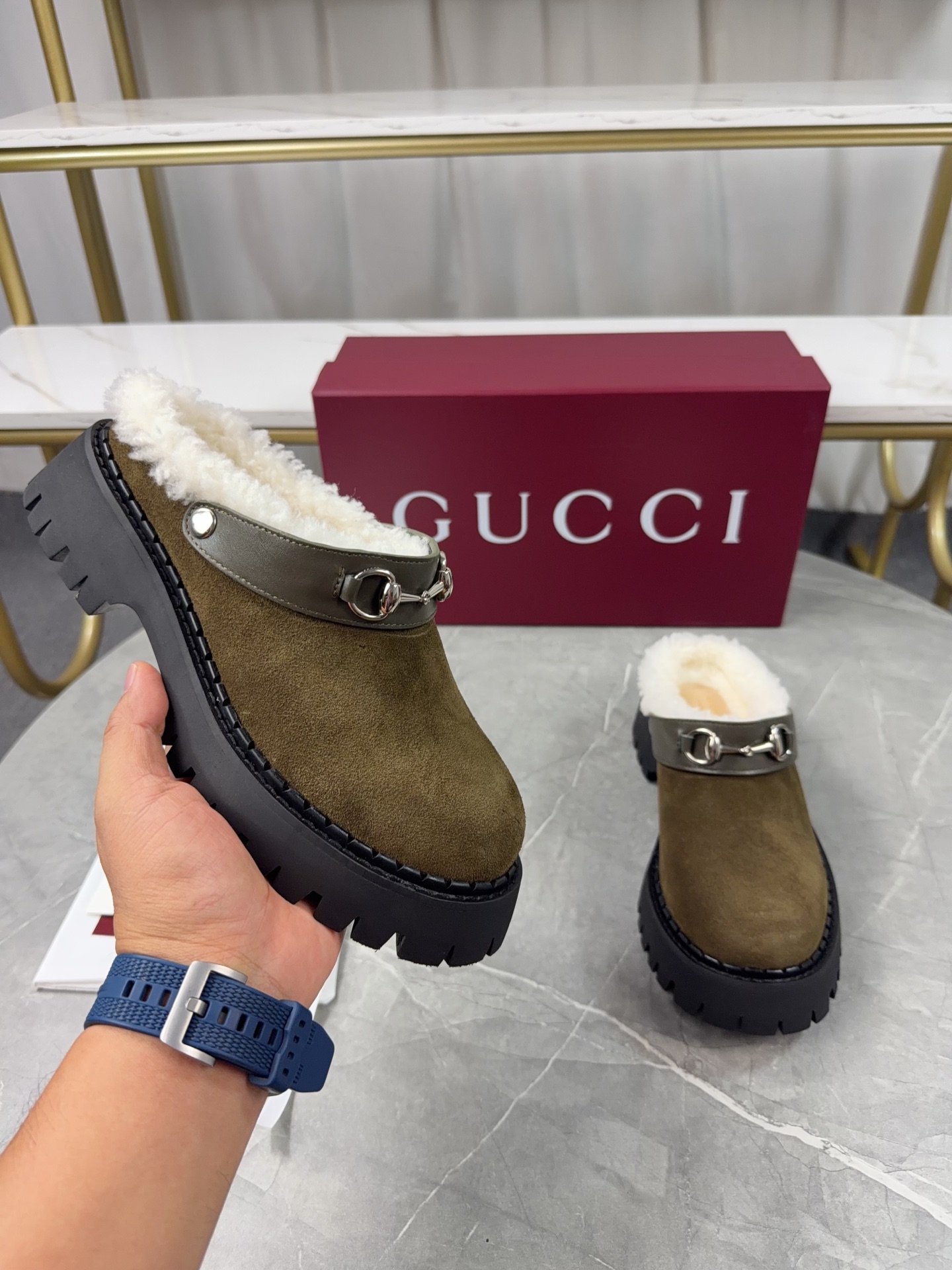 Cheap Gucci Slippers For Women in 235601, $85 USD- [IB235601] - Replica Gucci Slippers For Women