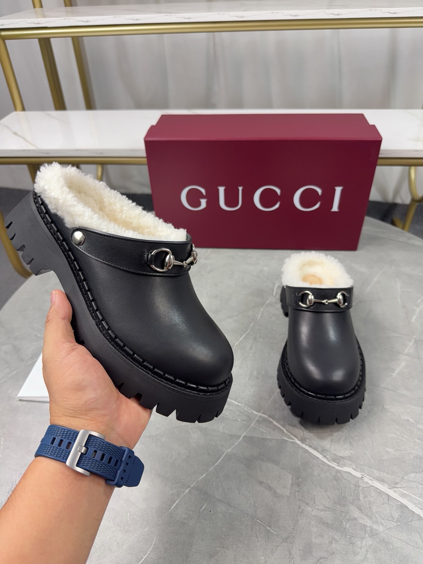 Cheap Gucci Slippers For Women in 235602, $85 USD- [IB235602] - Replica Gucci Slippers For Women
