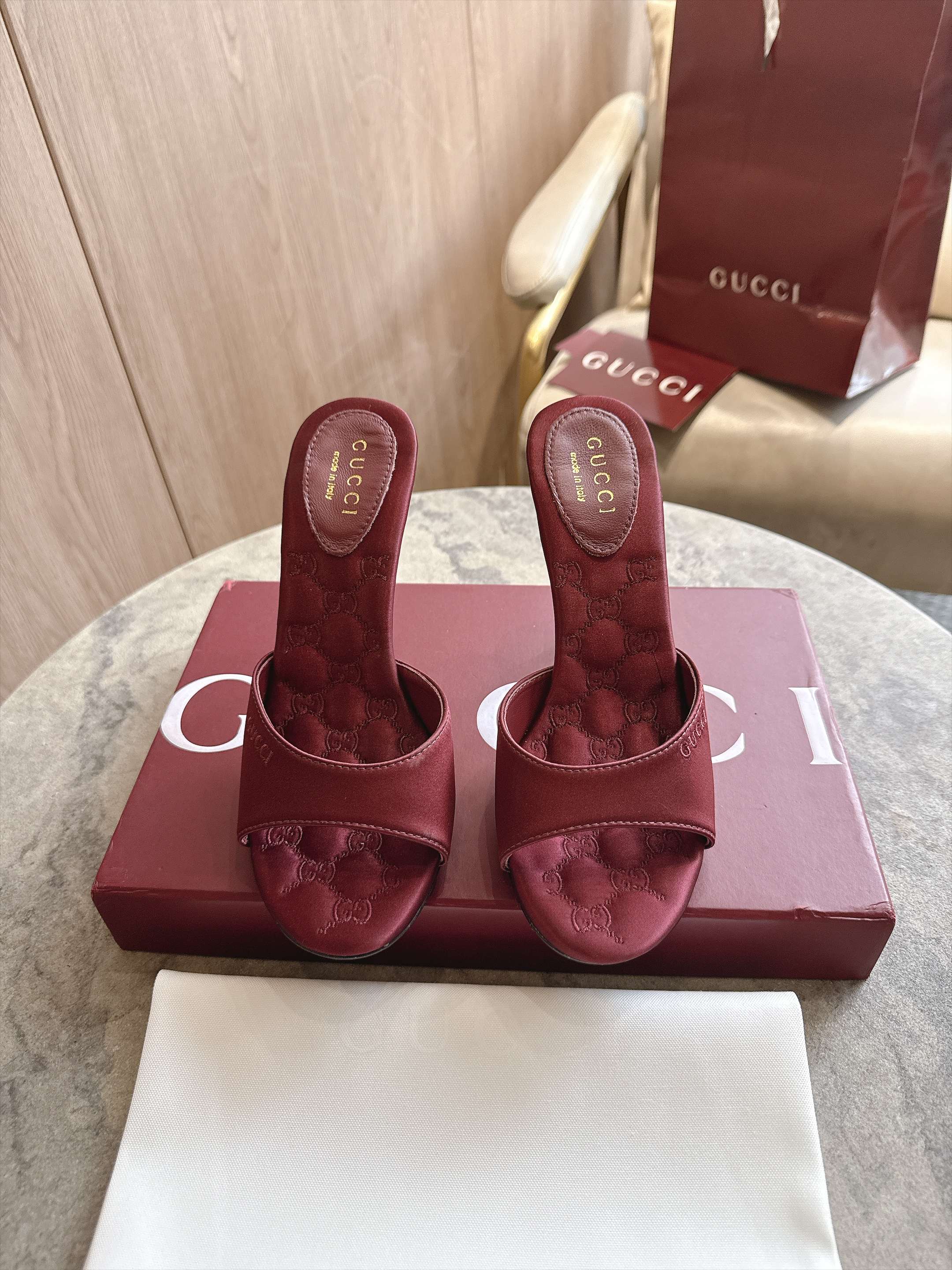 Cheap Gucci Sandals And Pumps For Women in 235614, $85 USD- [IB235614] - Replica Gucci Sandals And Pumps For Women
