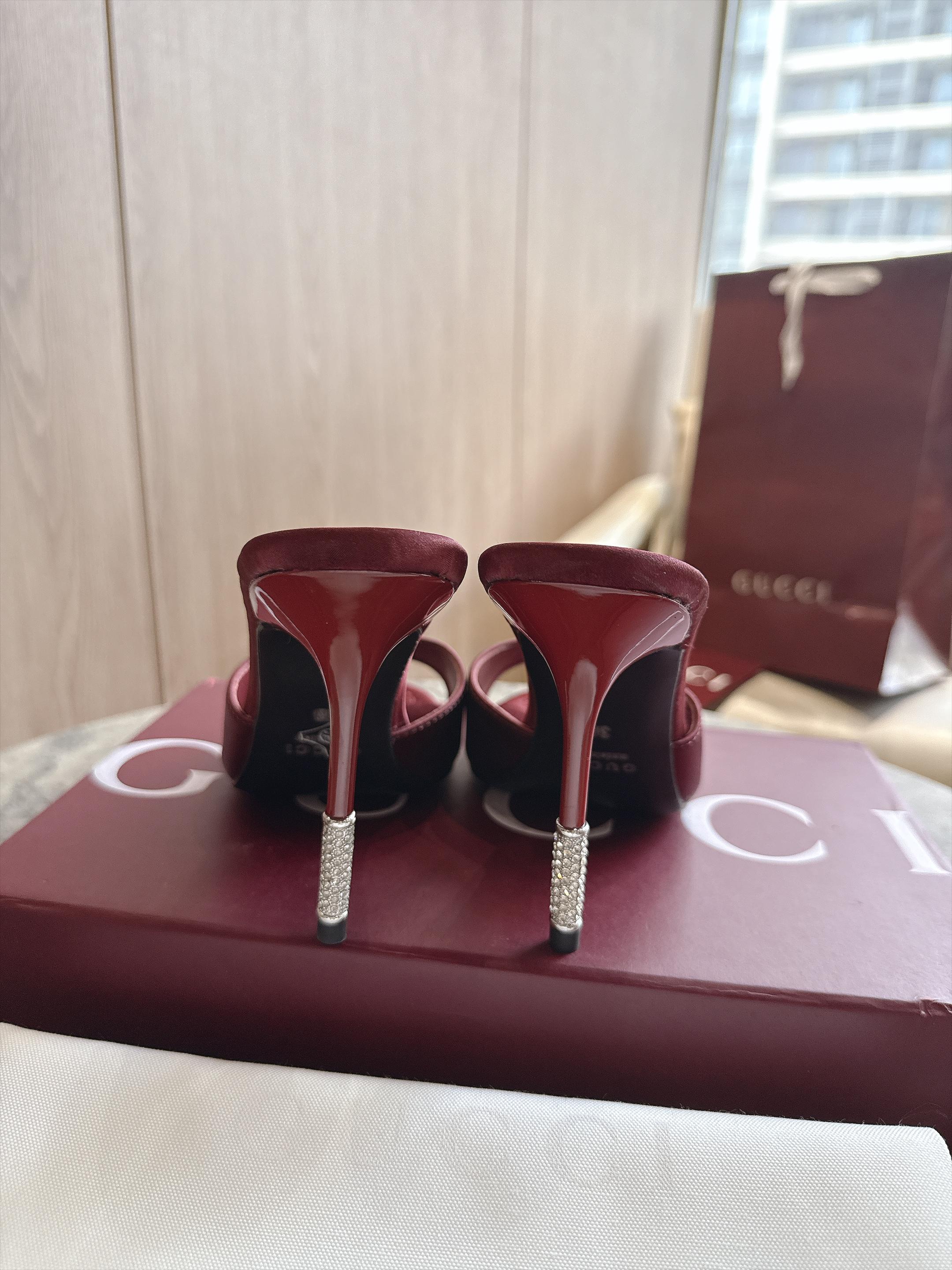 Cheap Gucci Sandals And Pumps For Women in 235614, $85 USD- [IB235614] - Replica Gucci Sandals And Pumps For Women