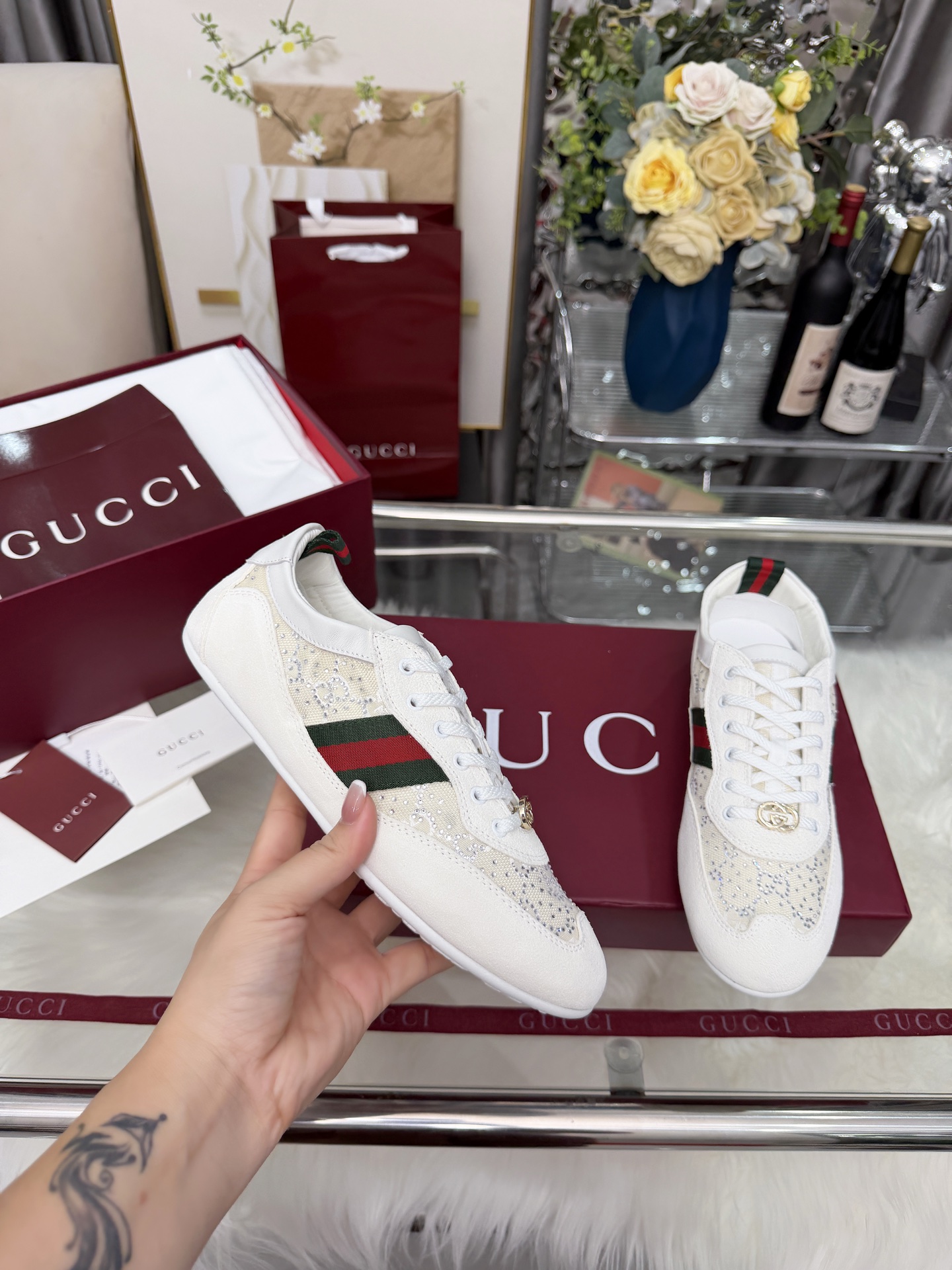 Cheap Gucci Sneakers For Women in 235616, $85 USD- [IB235616] - Replica Gucci Sneakers For Women