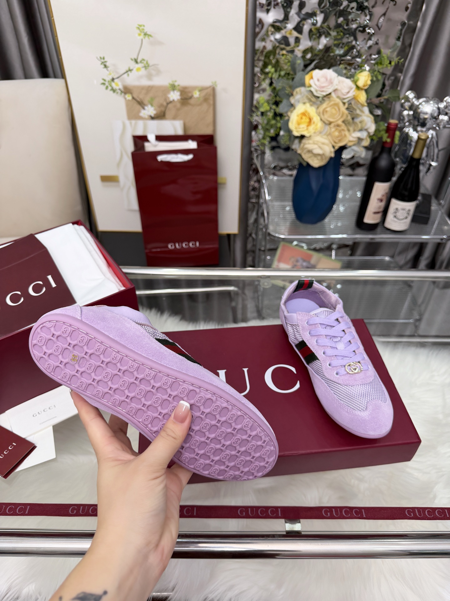 Cheap Gucci Sneakers For Women in 235618, $85 USD- [IB235618] - Replica Gucci Sneakers For Women