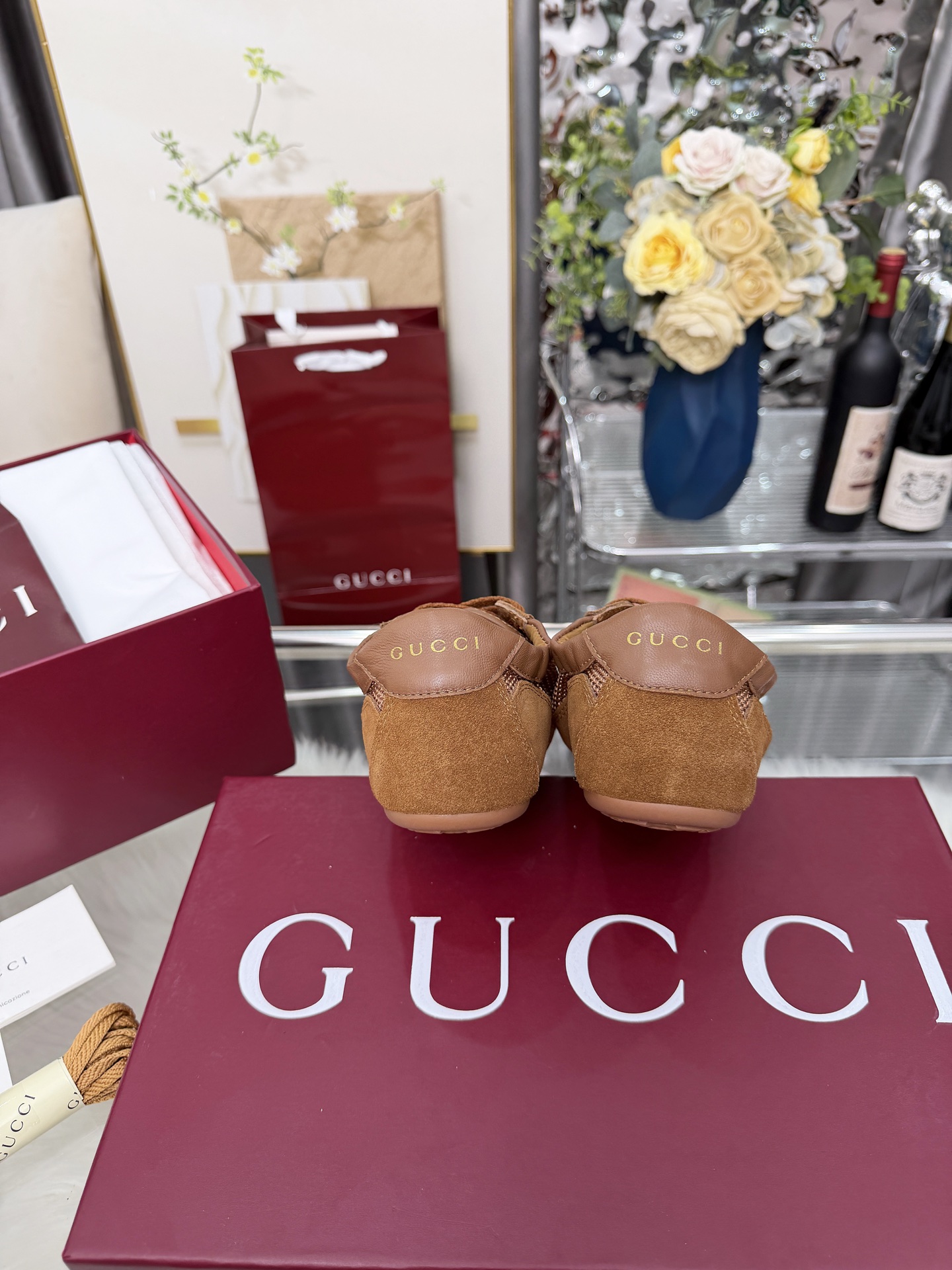 Cheap Gucci Sneakers For Women in 235620, $85 USD- [IB235620] - Replica Gucci Sneakers For Women