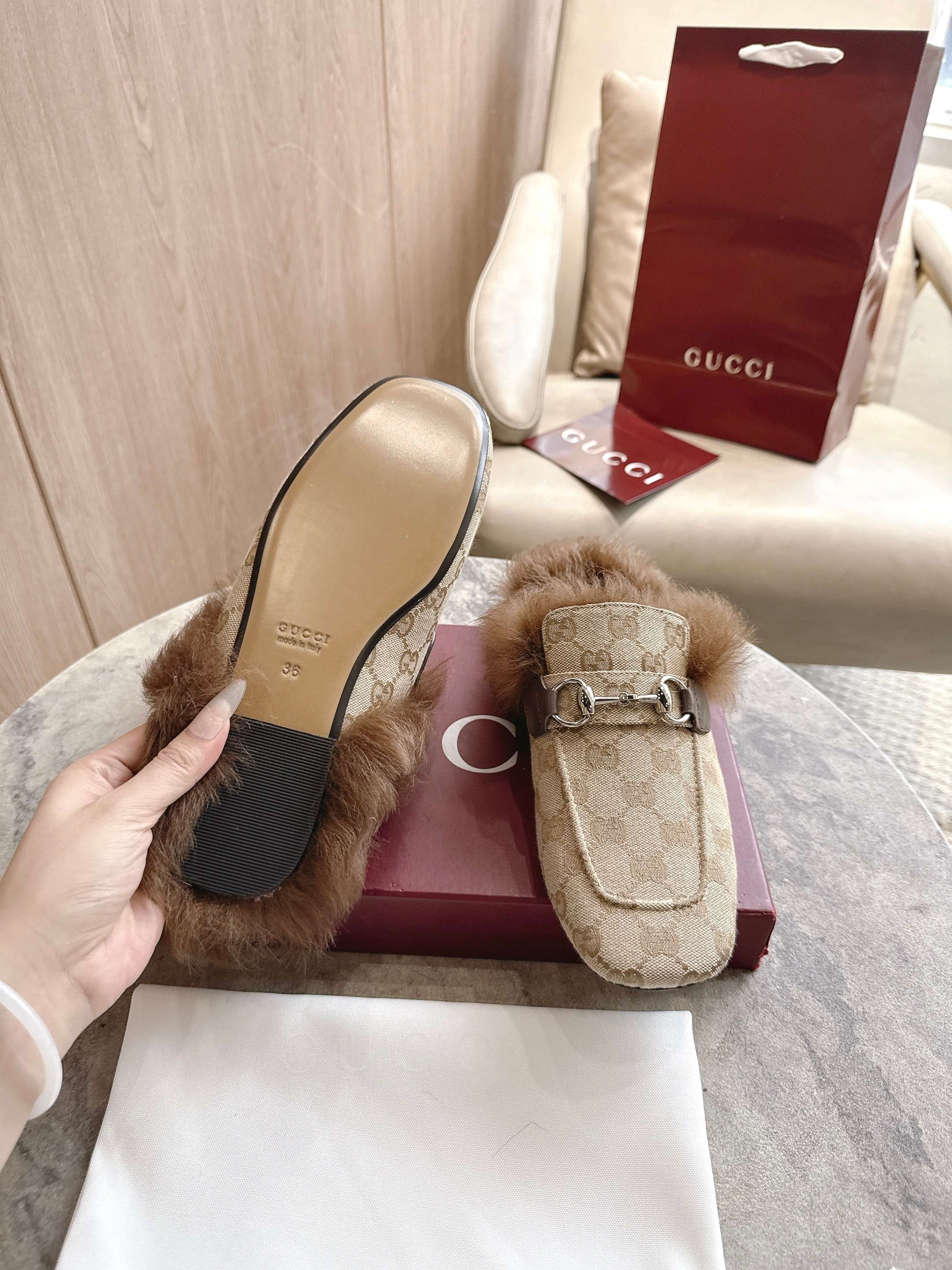 Cheap Gucci Loafers For Women in 235634, $95 USD- [IB235634] - Replica Gucci Loafers For Women
