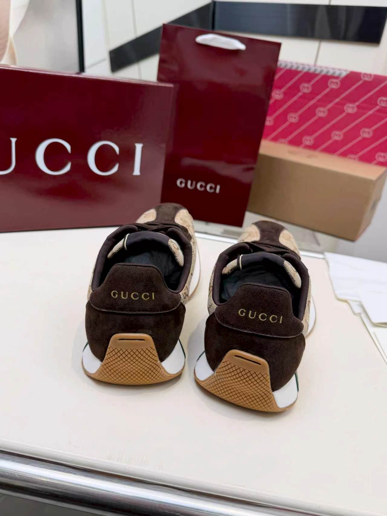 Cheap Gucci Sneakers For Men in 235638, $85 USD- [IB235638] - Replica Gucci Sneakers For Men