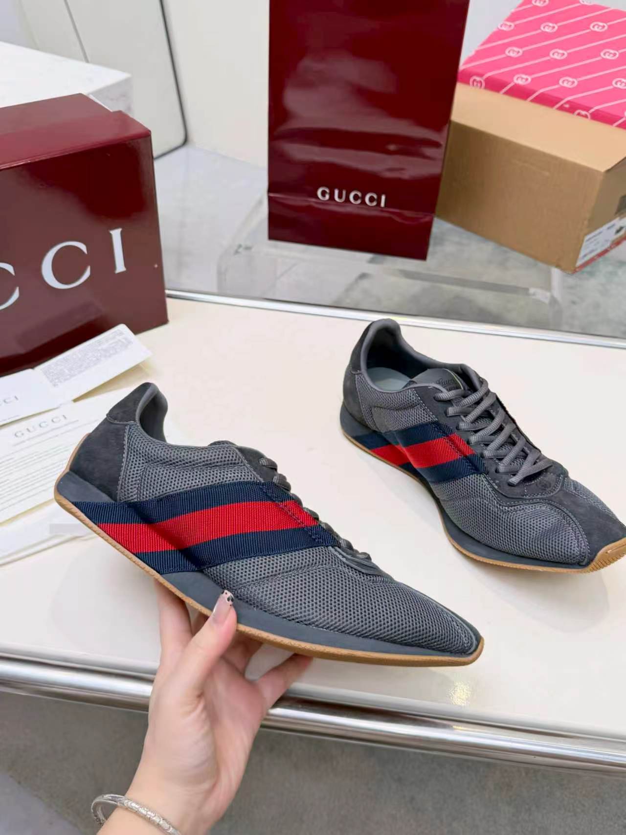 Cheap Gucci Sneakers For Men in 235640, $85 USD- [IB235640] - Replica Gucci Sneakers For Men