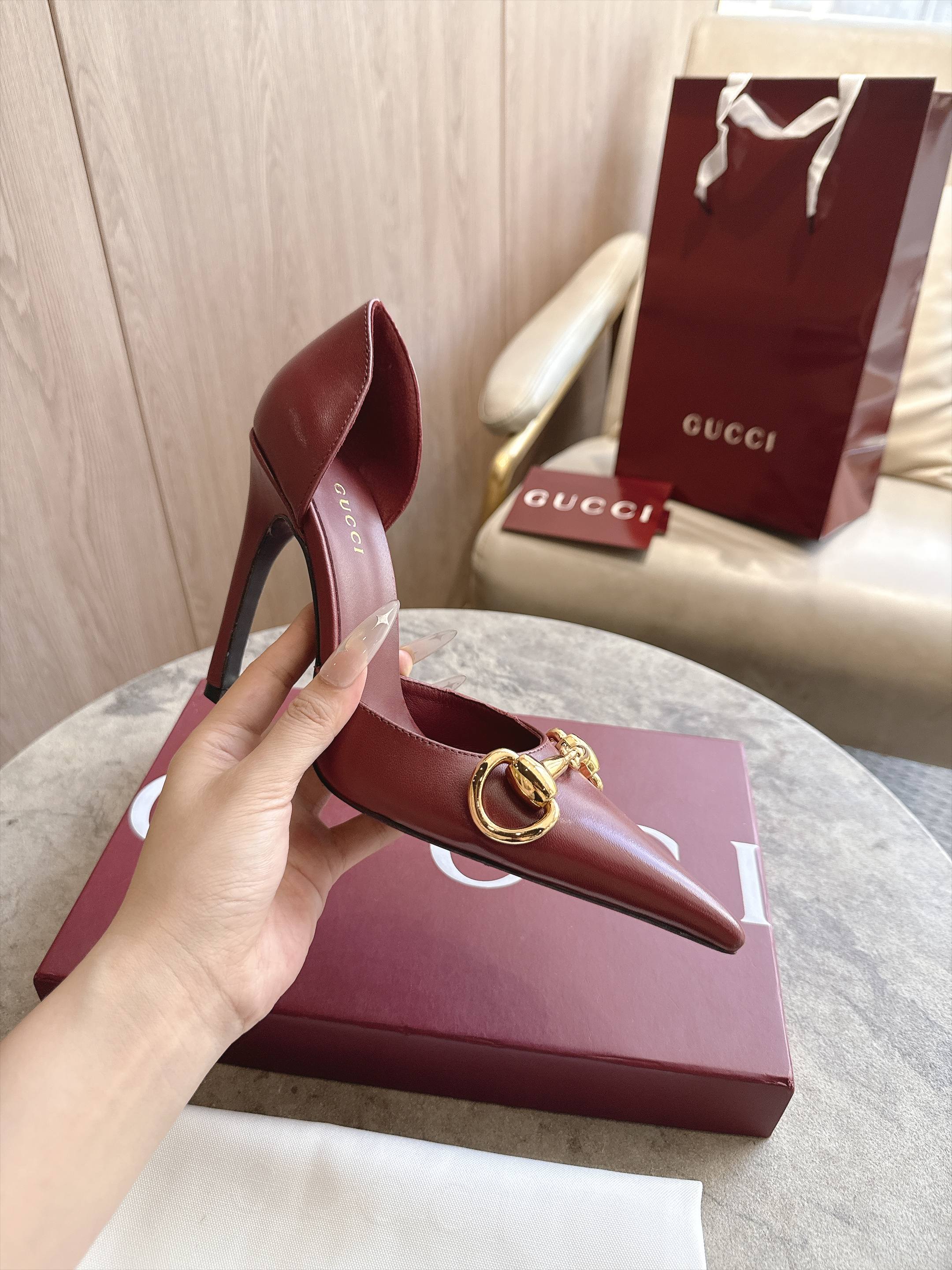 Cheap Gucci Loafers And Drivers For Women in 235670, $85 USD- [IB235670] - Replica Gucci Sandals And Pumps For Women