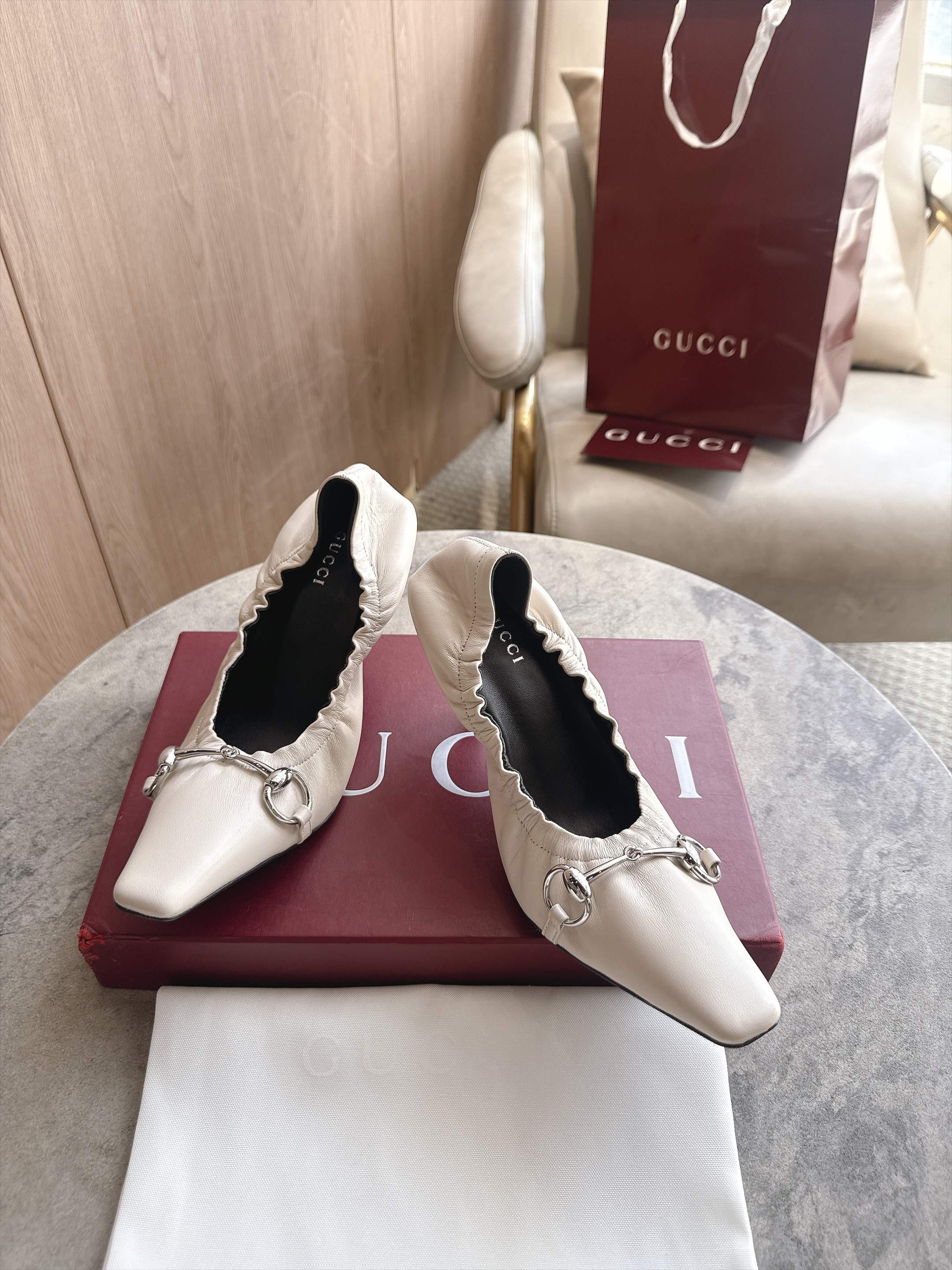 Cheap Gucci Sandals And Pumps For Women in 235678, $85 USD- [IB235678] - Replica Gucci Sandals And Pumps For Women