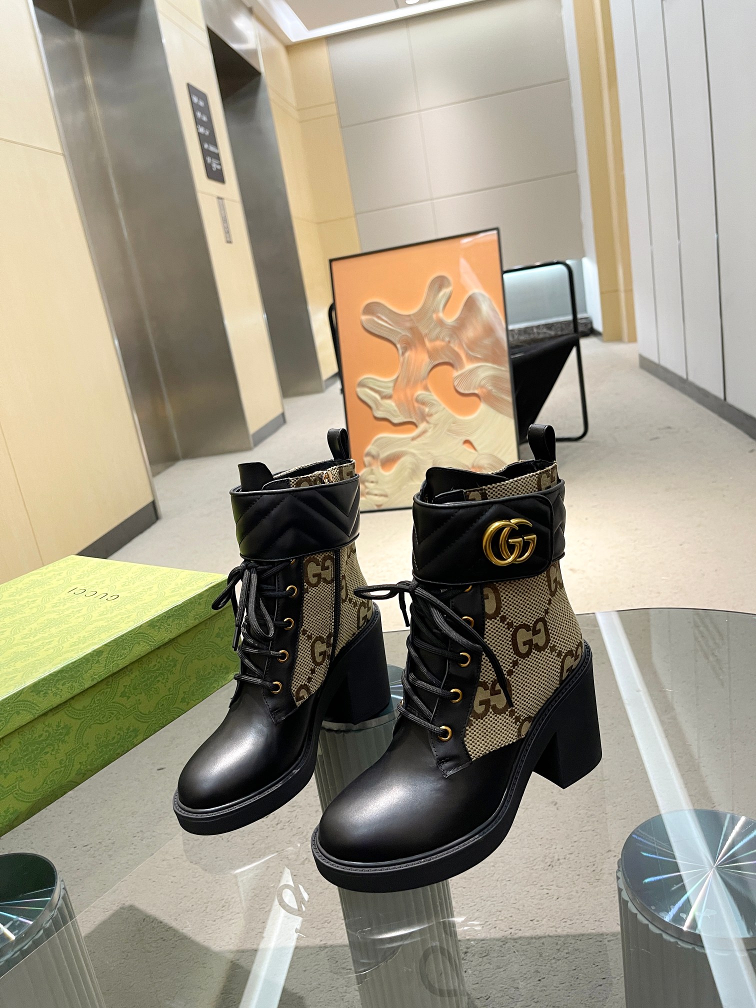 Cheap Gucci Boots For Women in 235686, $125 USD- [IB235686] - Replica Gucci Boots For Women
