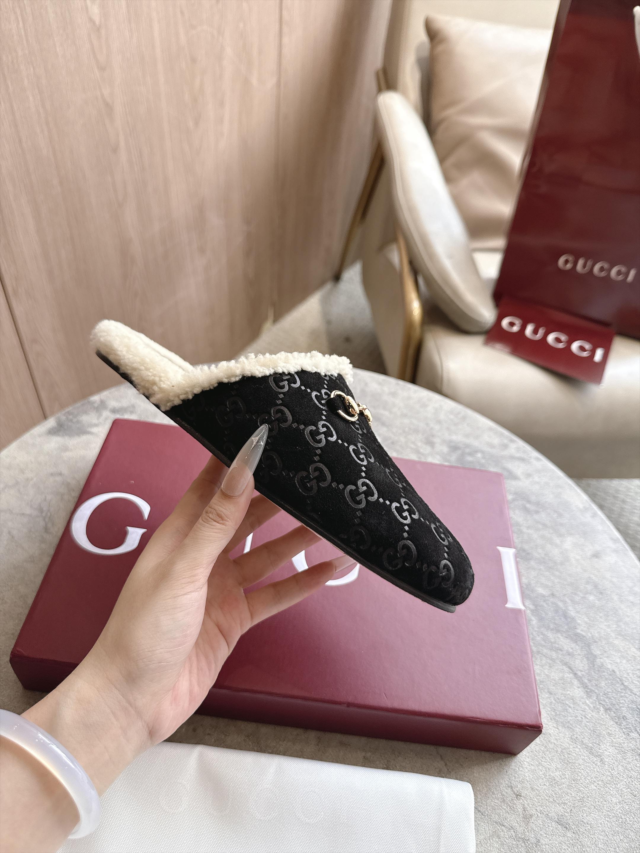 Cheap Gucci Slippers For Women in 235700, $80 USD- [IB235700] - Replica Gucci Slippers For Women