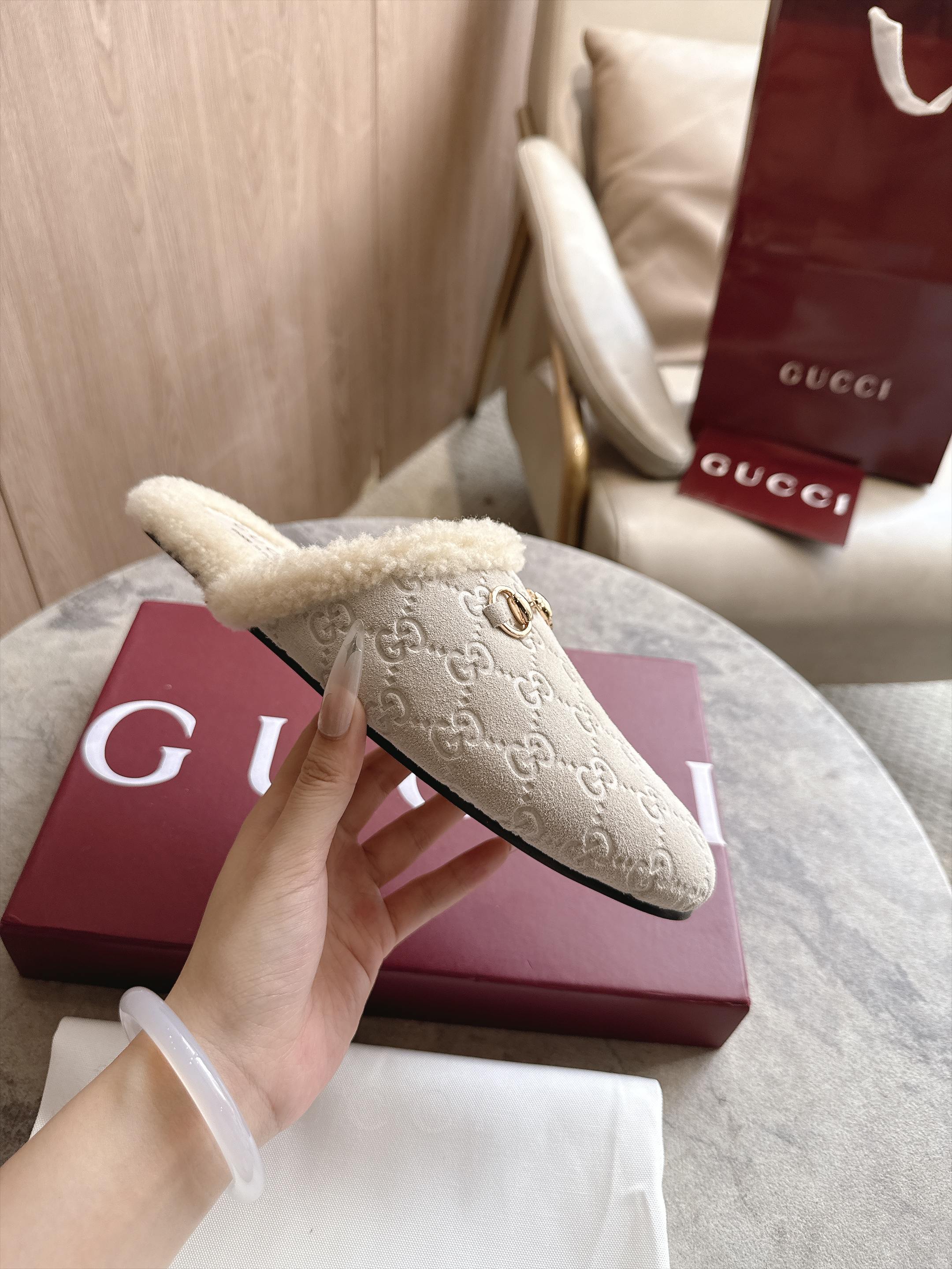 Cheap Gucci Slippers For Women in 235701, $80 USD- [IB235701] - Replica Gucci Slippers For Women