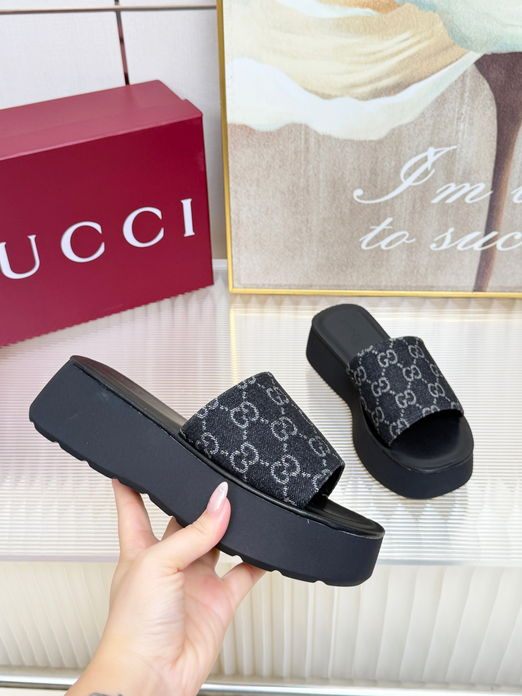 Cheap Gucci Slippers For Women in 235707, $70 USD- [IB235707] - Replica Gucci Slippers For Women