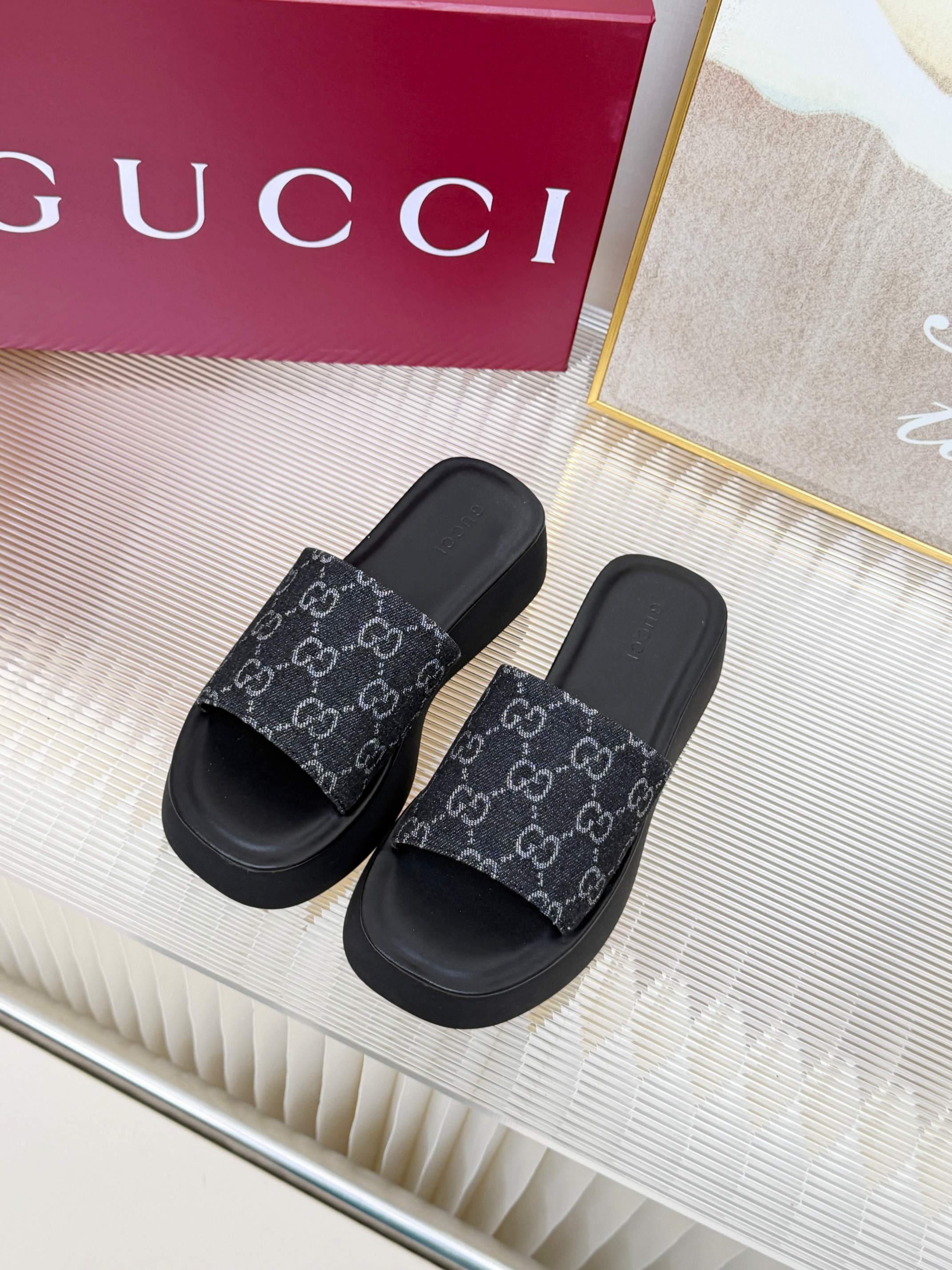 Cheap Gucci Slippers For Women in 235707, $70 USD- [IB235707] - Replica Gucci Slippers For Women