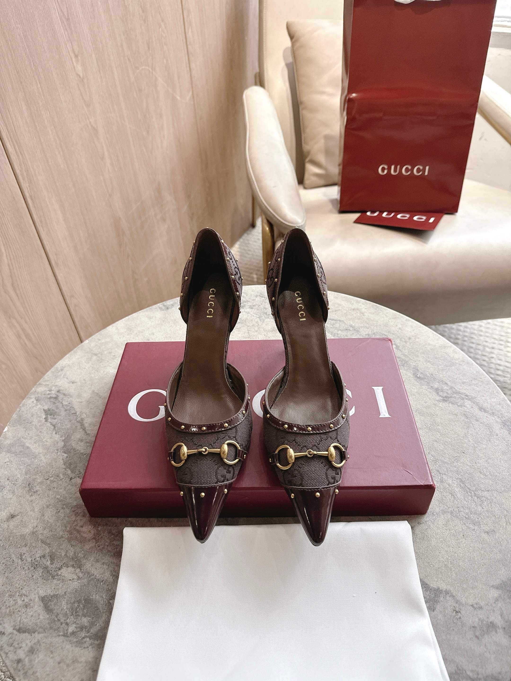 Cheap Gucci Sandals And Pumps For Women in 235718, $85 USD- [IB235718] - Replica Gucci Sandals And Pumps For Women
