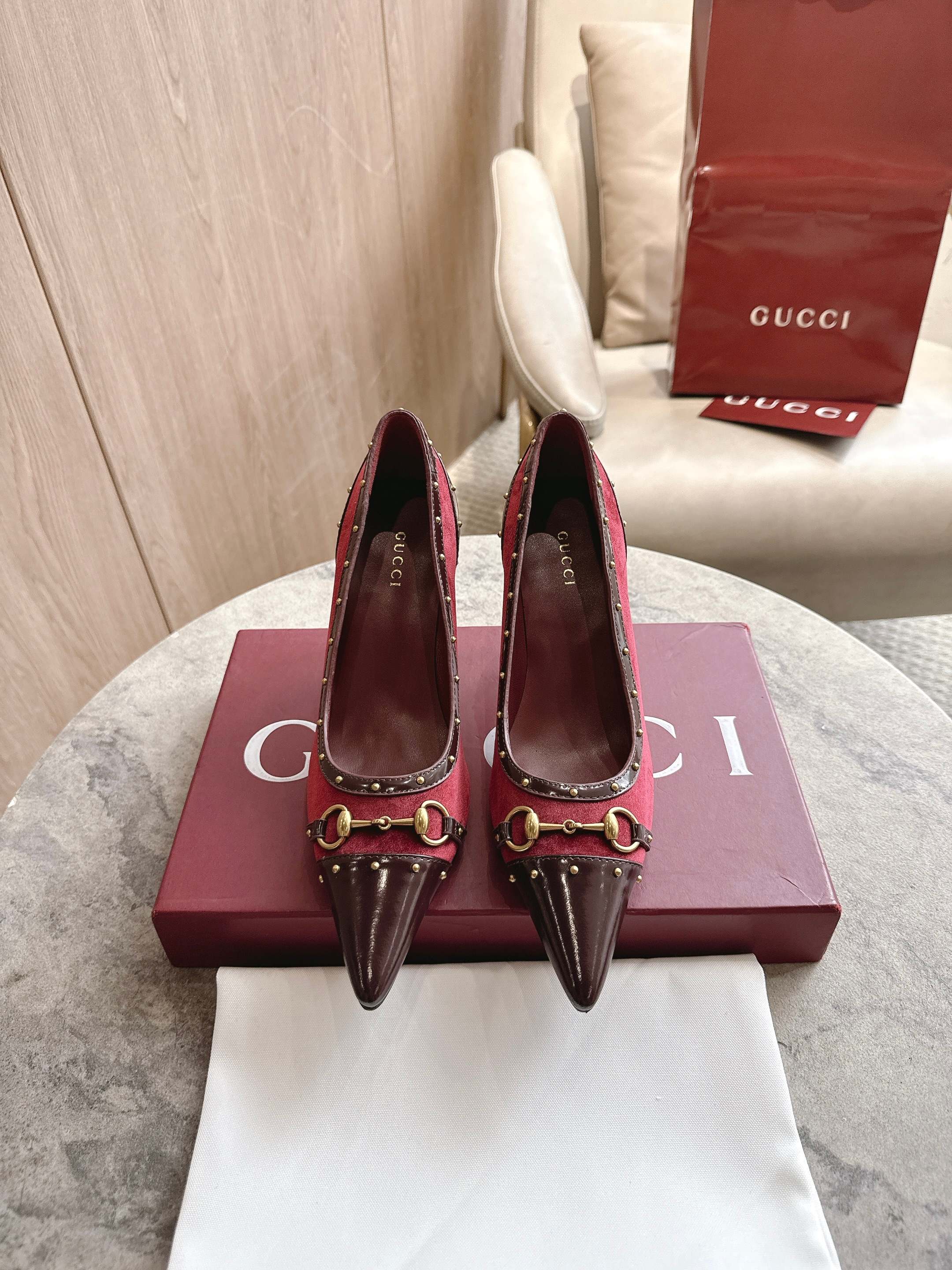 Cheap Gucci Sandals And Pumps For Women in 235731, $85 USD- [IB235731] - Replica Gucci Sandals And Pumps For Women