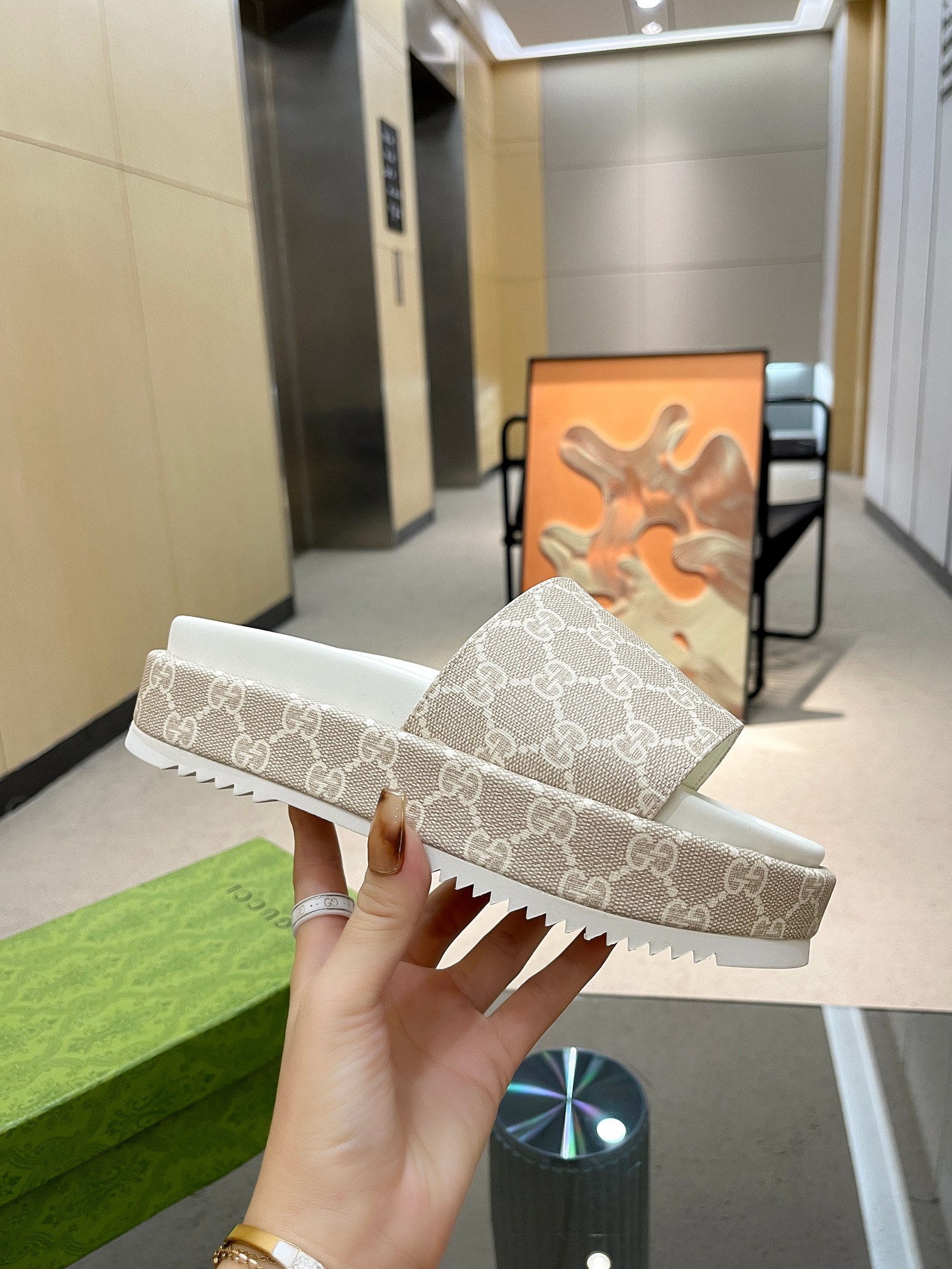 Cheap Gucci Slippers For Women in 235739, $70 USD- [IB235739] - Replica Gucci Slippers For Women