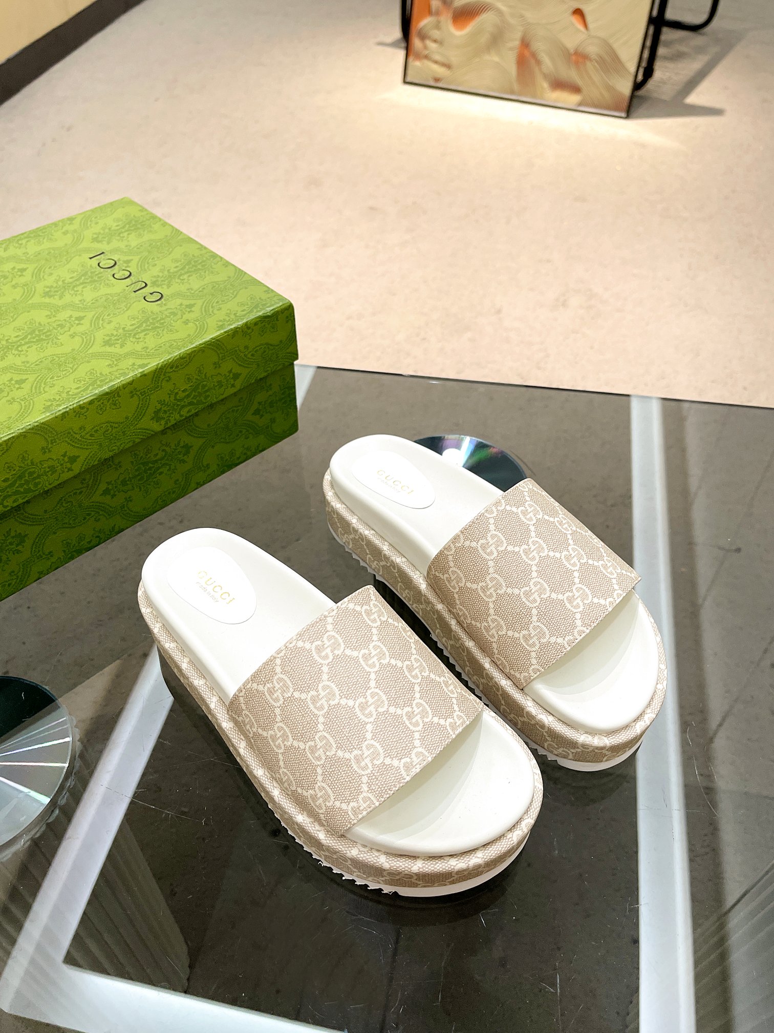 Cheap Gucci Slippers For Women in 235739, $70 USD- [IB235739] - Replica Gucci Slippers For Women