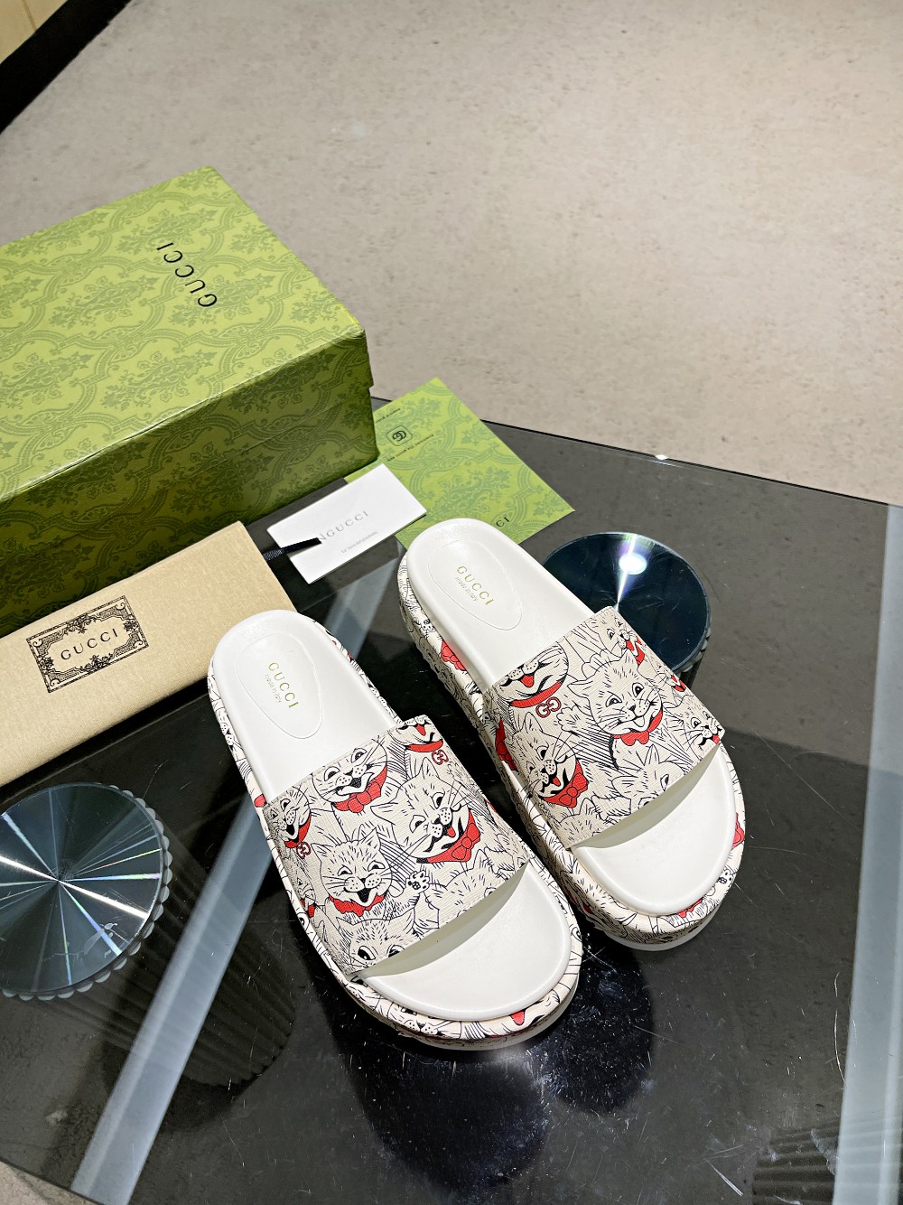 Cheap Gucci Slippers For Women in 235744, $70 USD- [IB235744] - Replica Gucci Slippers For Women