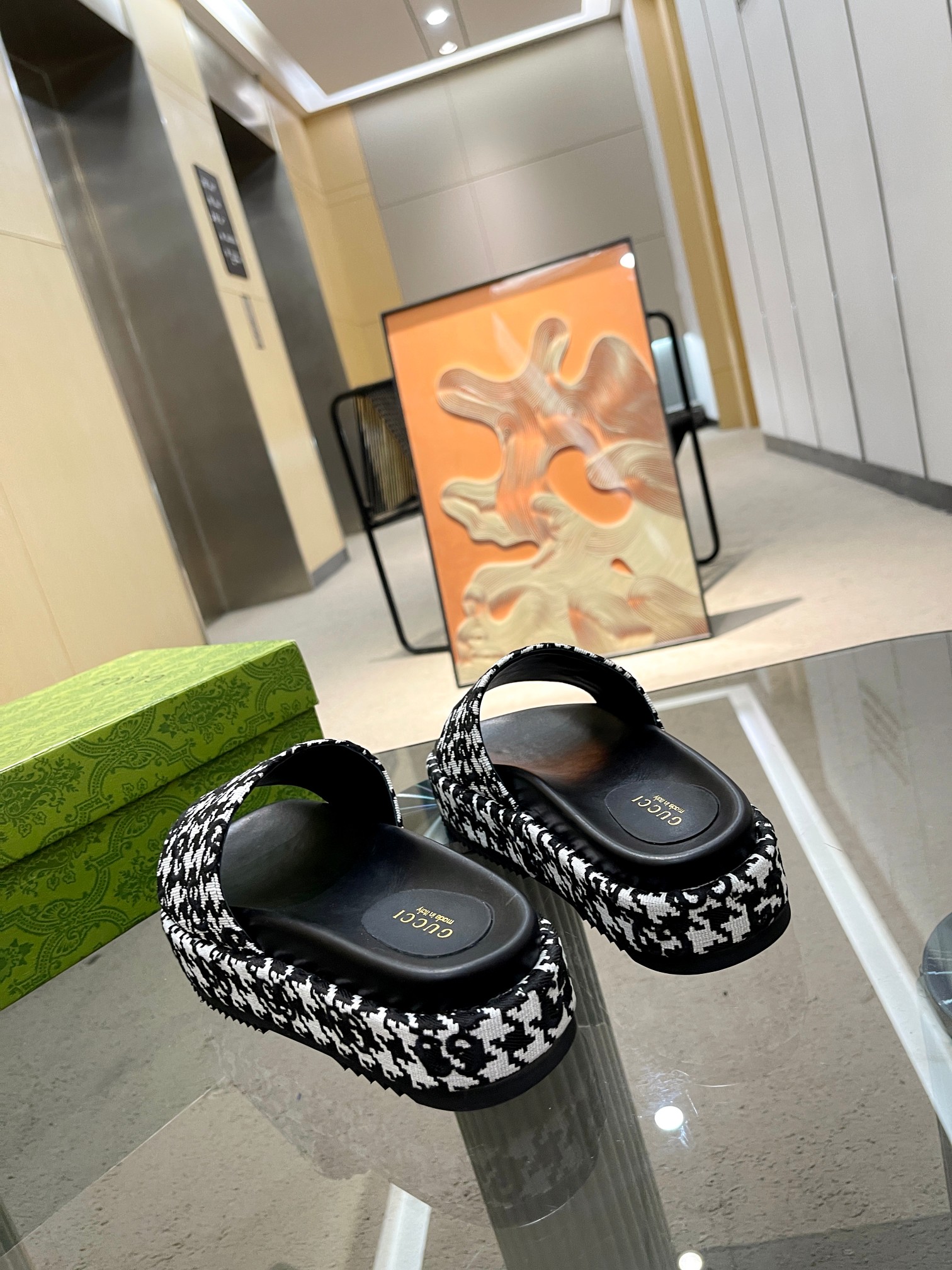 Cheap Gucci Slippers For Women in 235750, $70 USD- [IB235750] - Replica Gucci Slippers For Women