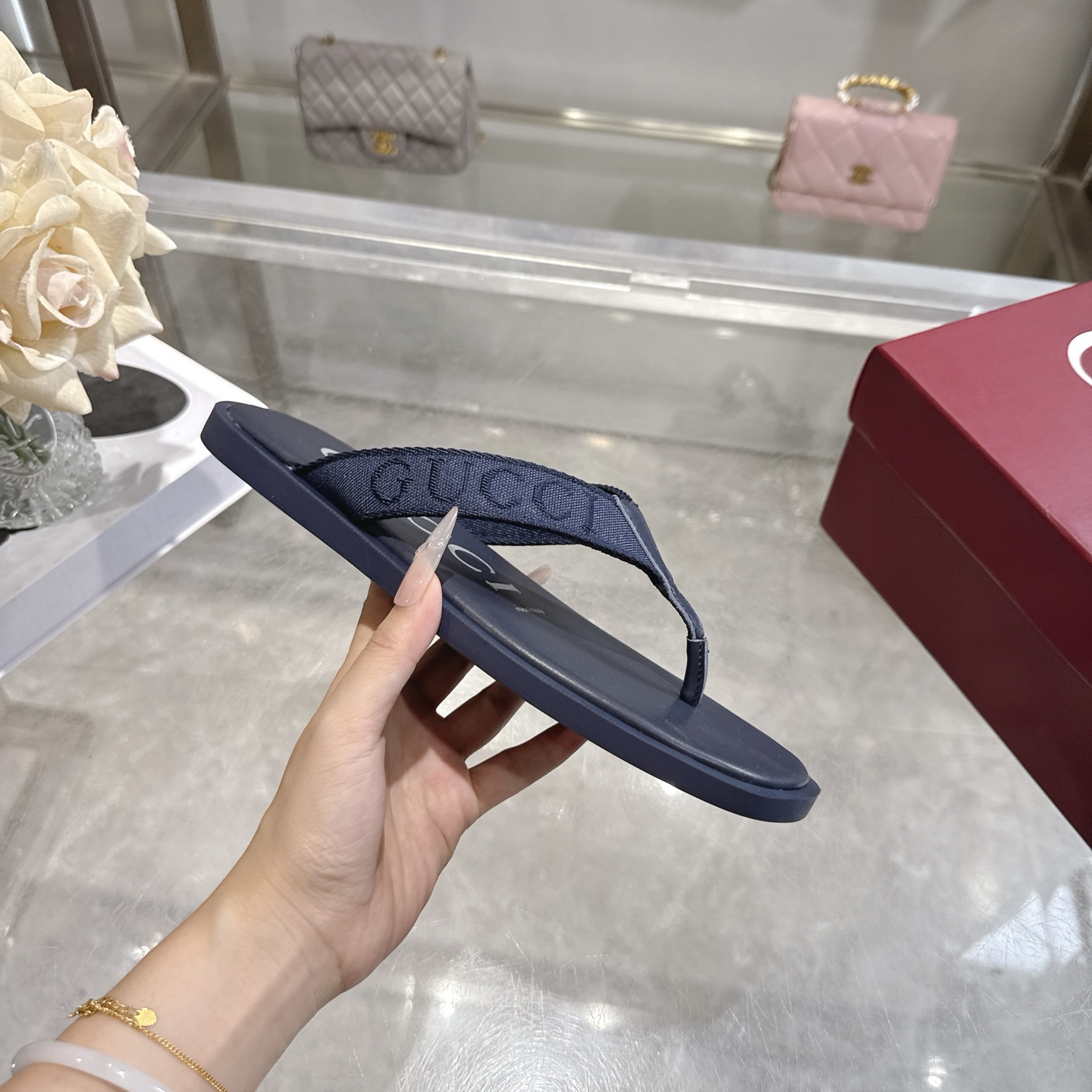 Cheap Gucci Slippers For Men in 235752, $70 USD- [IB235752] - Replica Gucci Slippers For Men