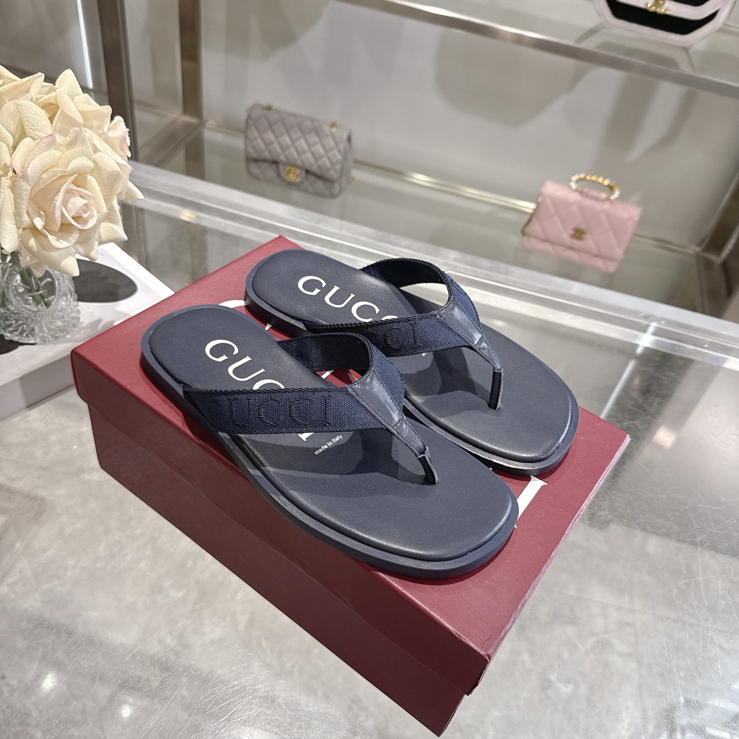 Cheap Gucci Slippers For Men in 235752, $70 USD- [IB235752] - Replica Gucci Slippers For Men