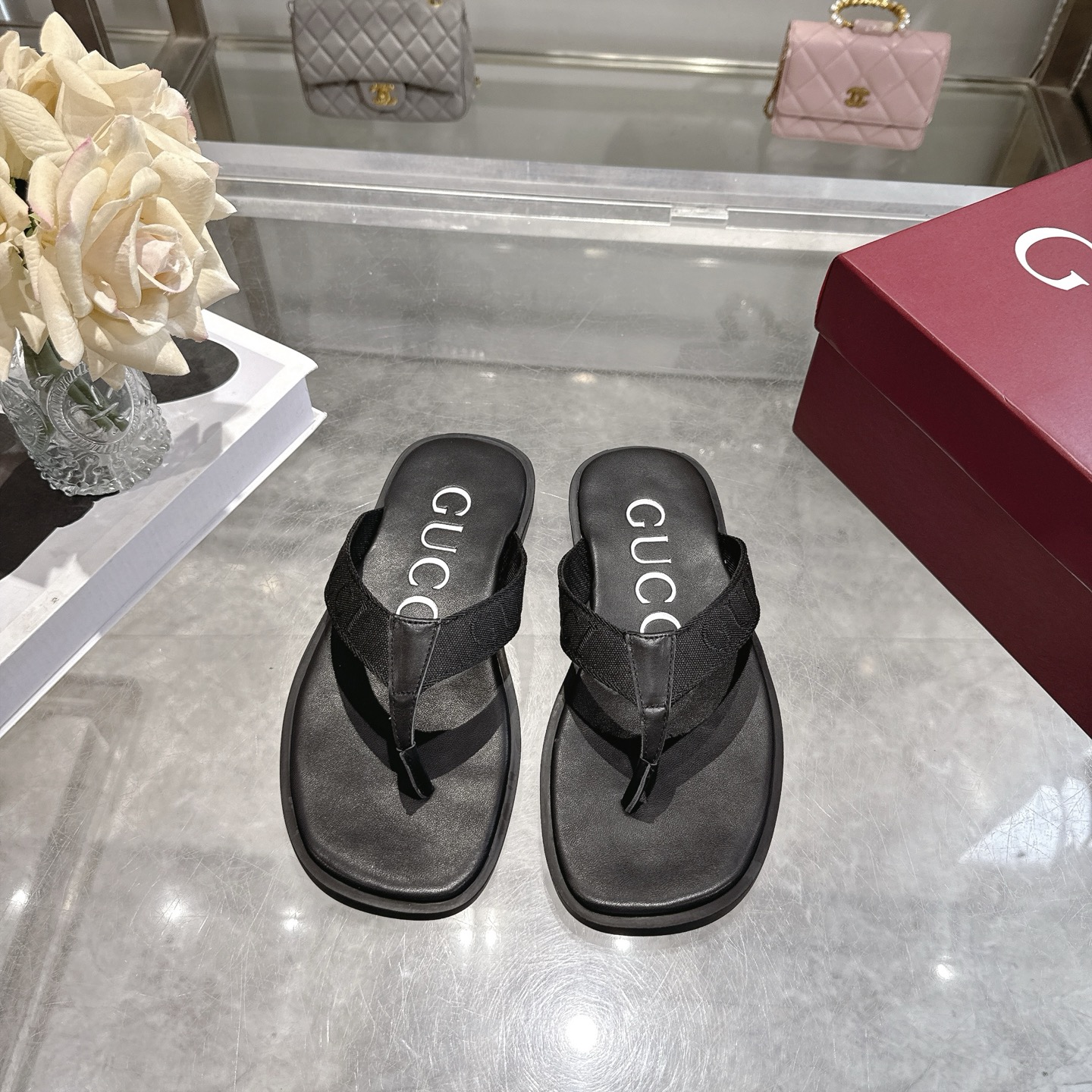 Cheap Gucci Slippers For Men in 235753, $70 USD- [IB235753] - Replica Gucci Slippers For Men