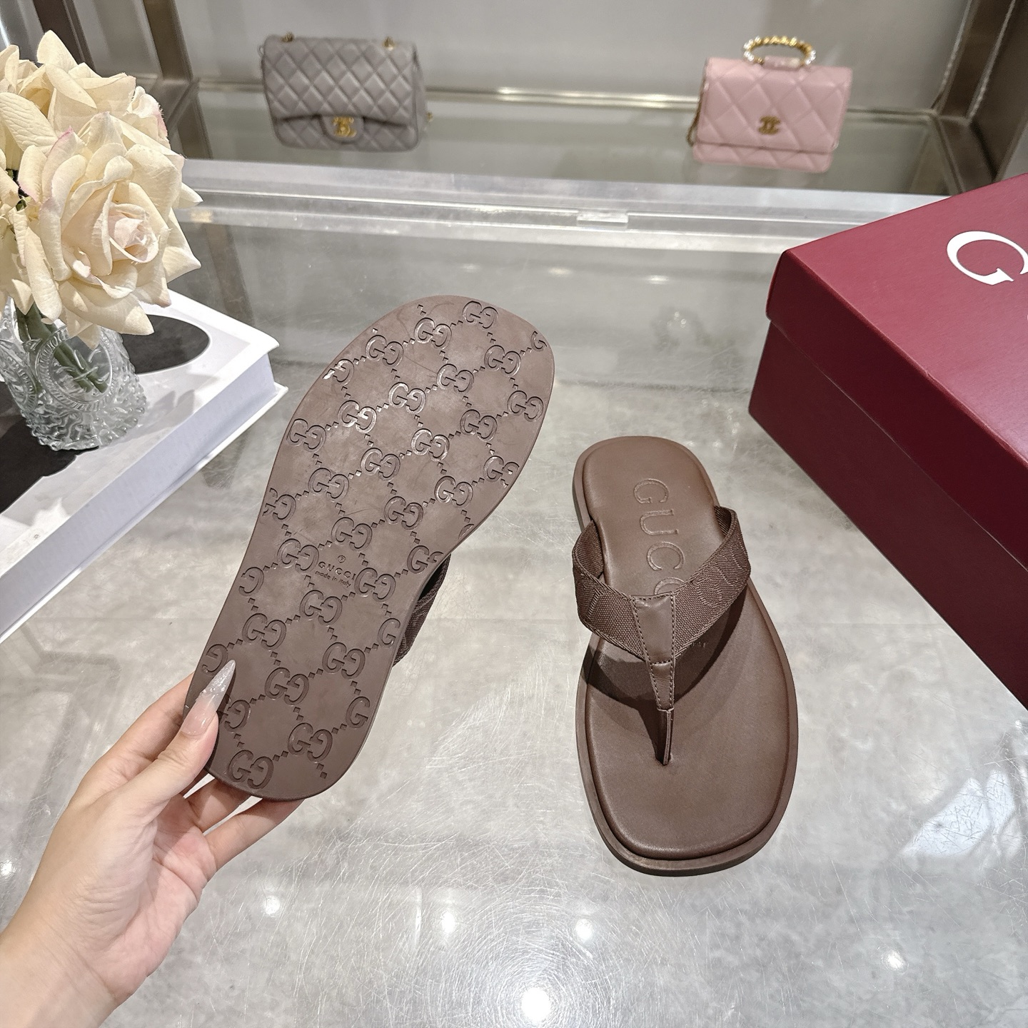 Cheap Gucci Slippers For Men in 235754, $70 USD- [IB235754] - Replica Gucci Slippers For Men