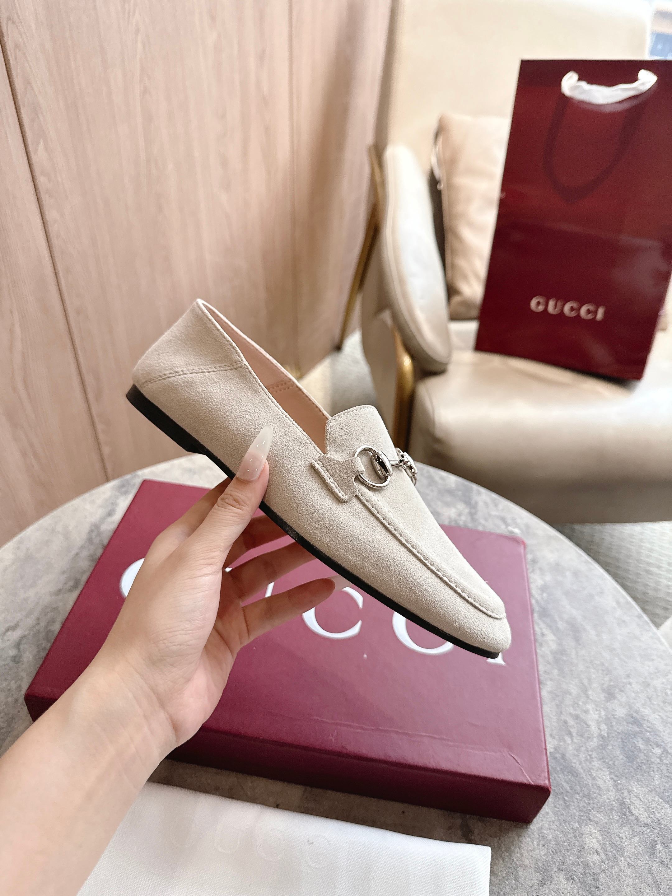 Cheap Gucci Loafers For Women in 235766, $85 USD- [IB235766] - Replica Gucci Loafers For Women