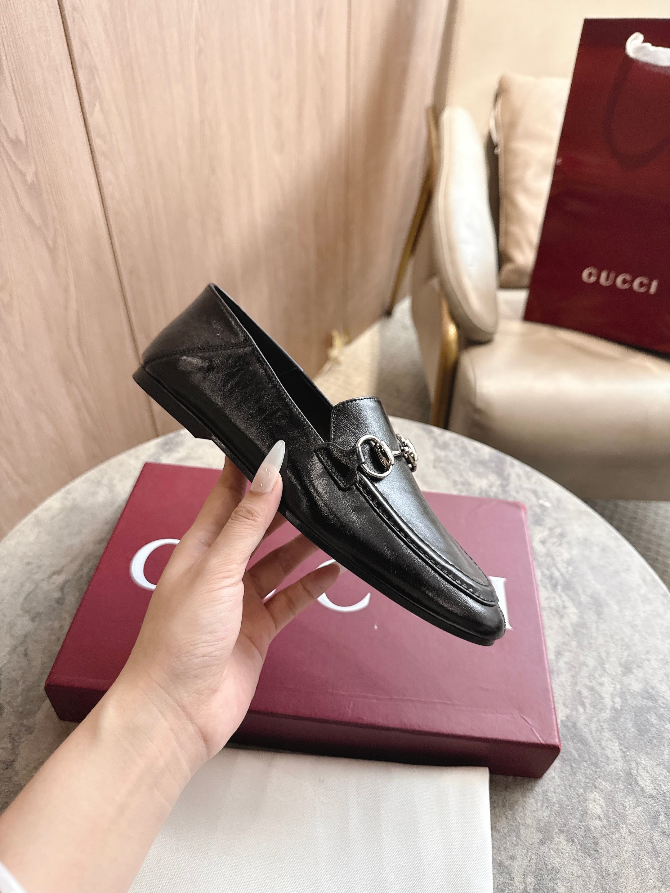 Cheap Gucci Loafers For Women in 235770, $85 USD- [IB235770] - Replica Gucci Loafers For Women