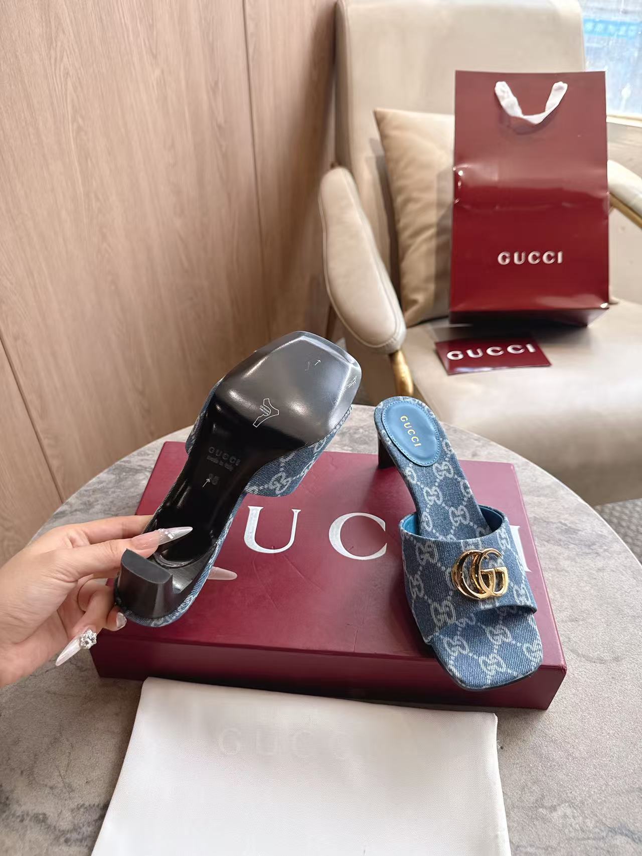 Cheap Gucci Slippers For Women in 235782, $60 USD- [IB235782] - Replica Gucci Slippers For Women