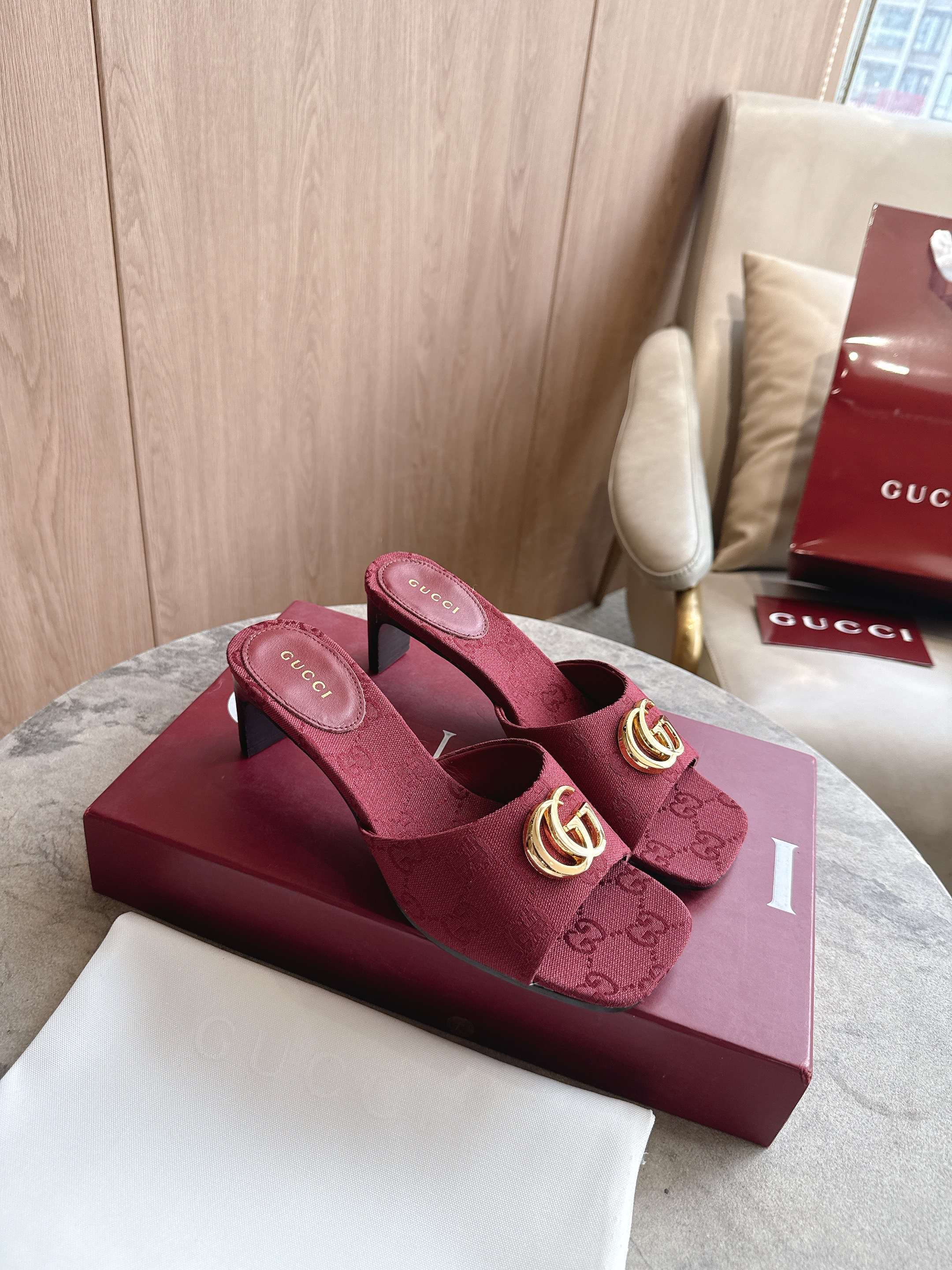 Cheap Gucci Slippers For Women in 235783, $60 USD- [IB235783] - Replica Gucci Slippers For Women