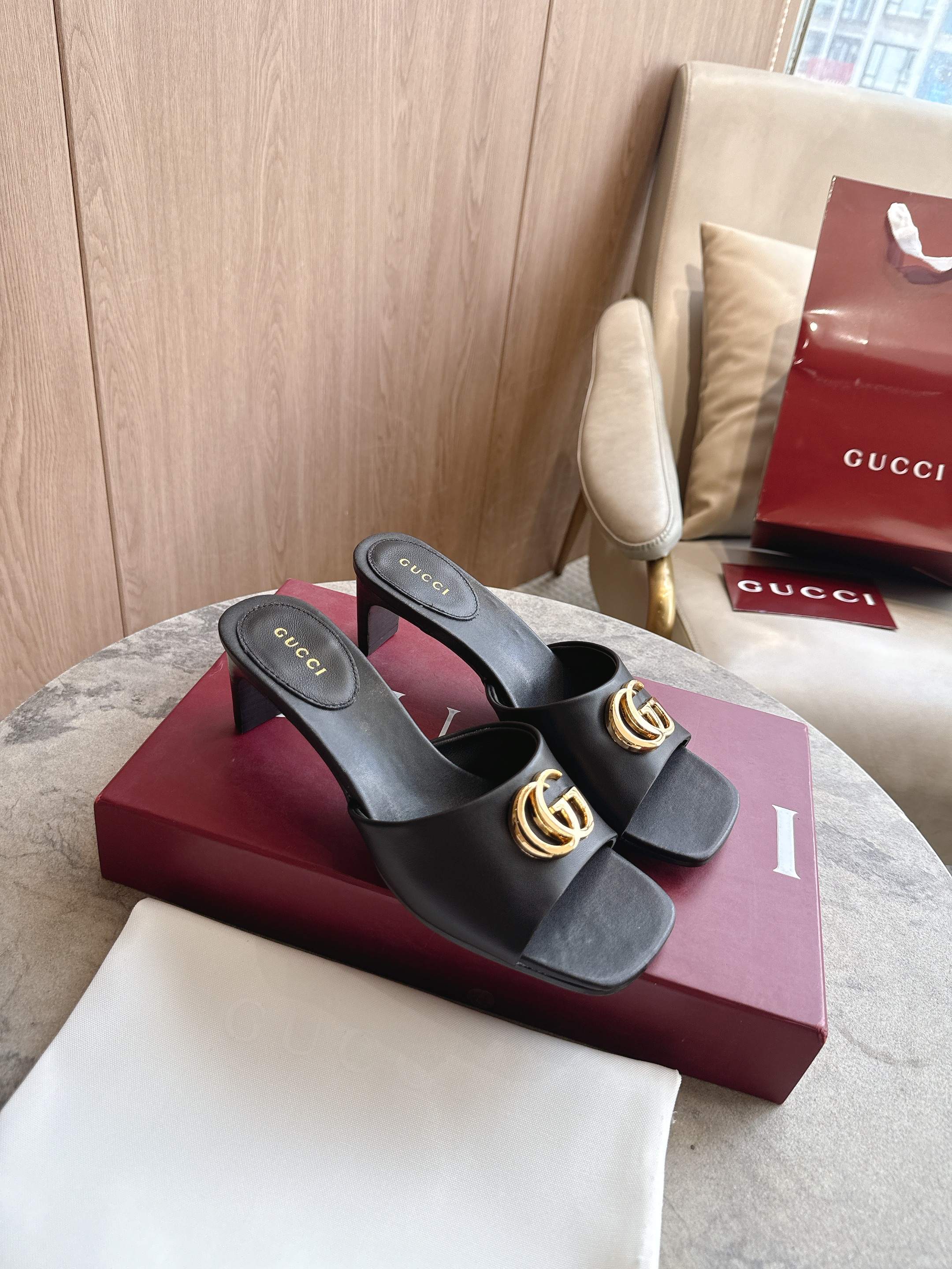 Cheap Gucci Slippers For Women in 235785, $60 USD- [IB235785] - Replica Gucci Slippers For Women