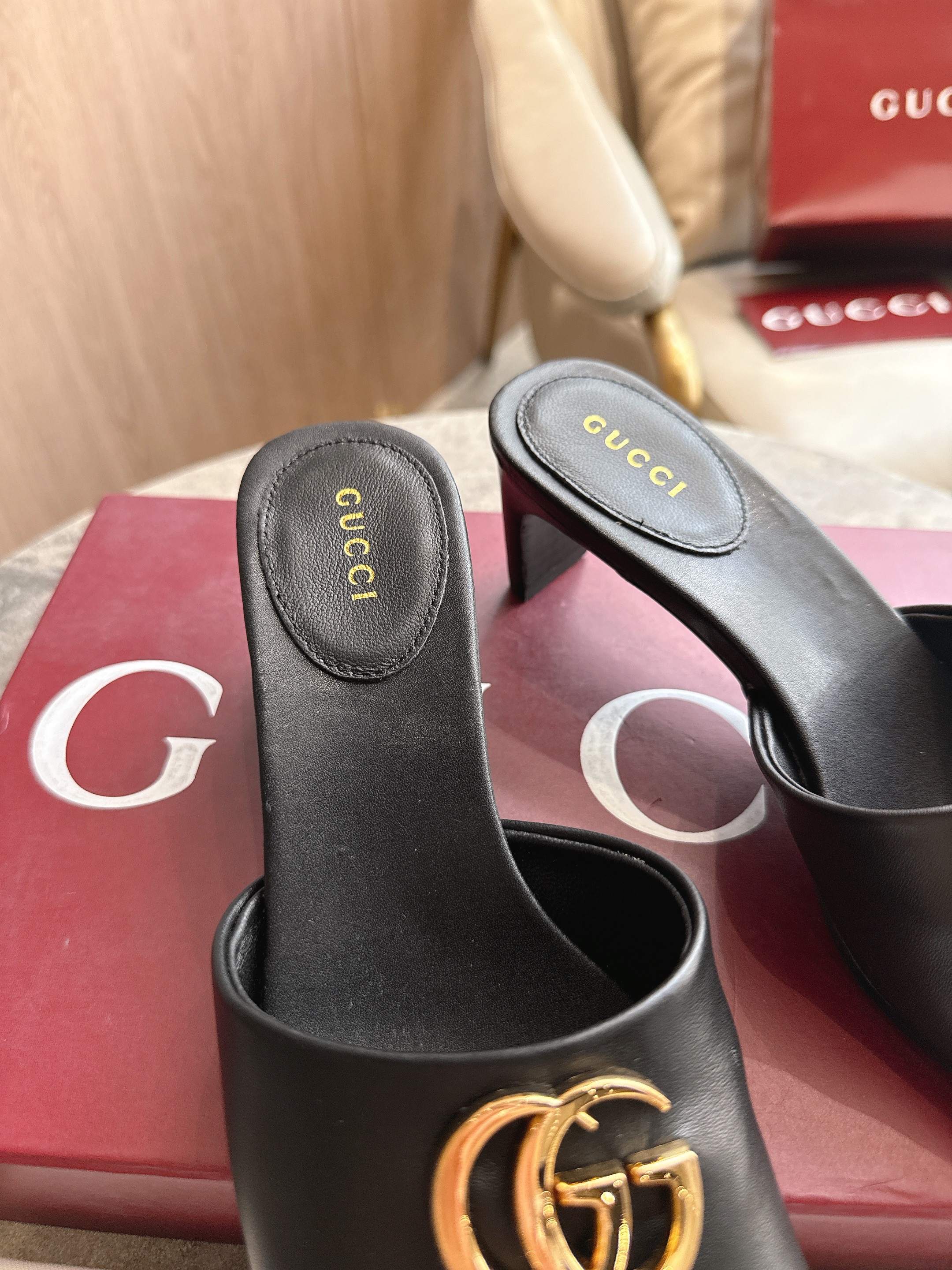 Cheap Gucci Slippers For Women in 235785, $60 USD- [IB235785] - Replica Gucci Slippers For Women
