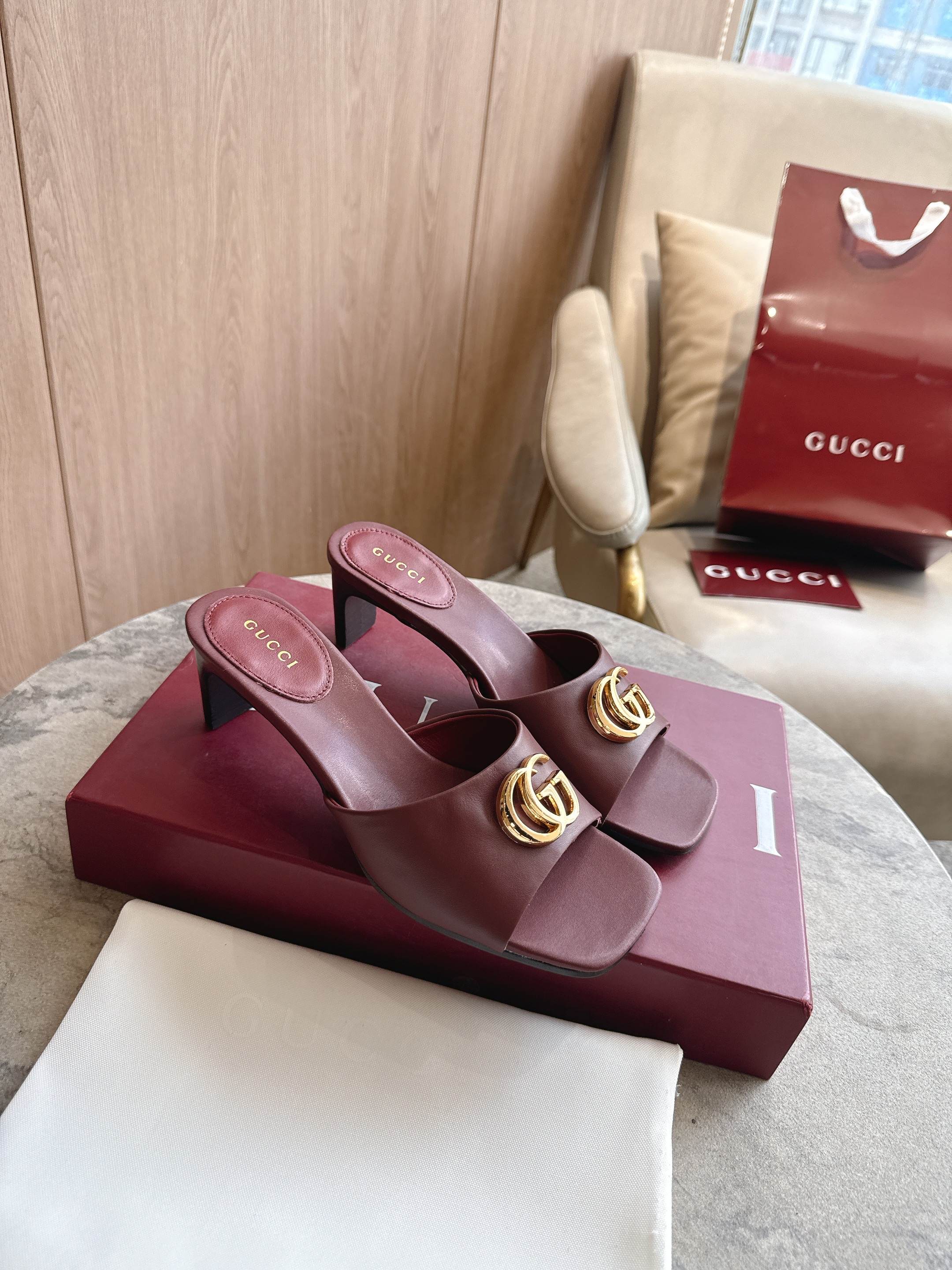 Cheap Gucci Slippers For Women in 235786, $60 USD- [IB235786] - Replica Gucci Slippers For Women