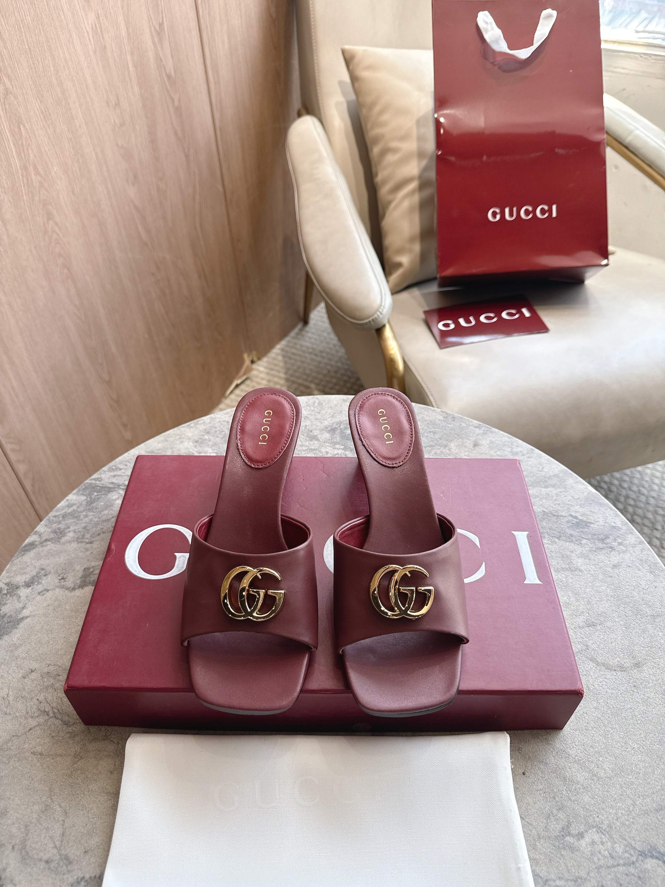 Cheap Gucci Slippers For Women in 235786, $60 USD- [IB235786] - Replica Gucci Slippers For Women