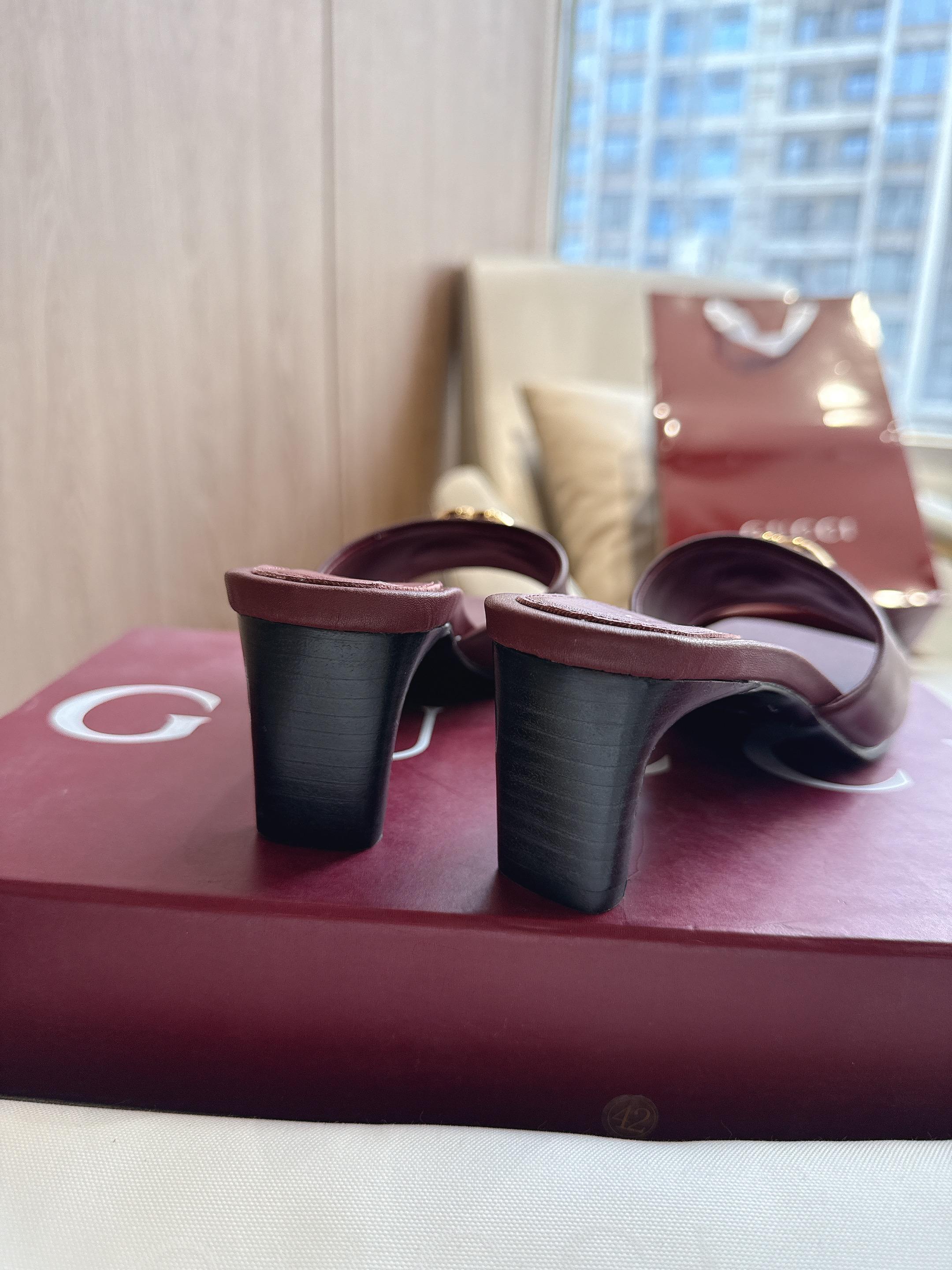 Cheap Gucci Slippers For Women in 235786, $60 USD- [IB235786] - Replica Gucci Slippers For Women