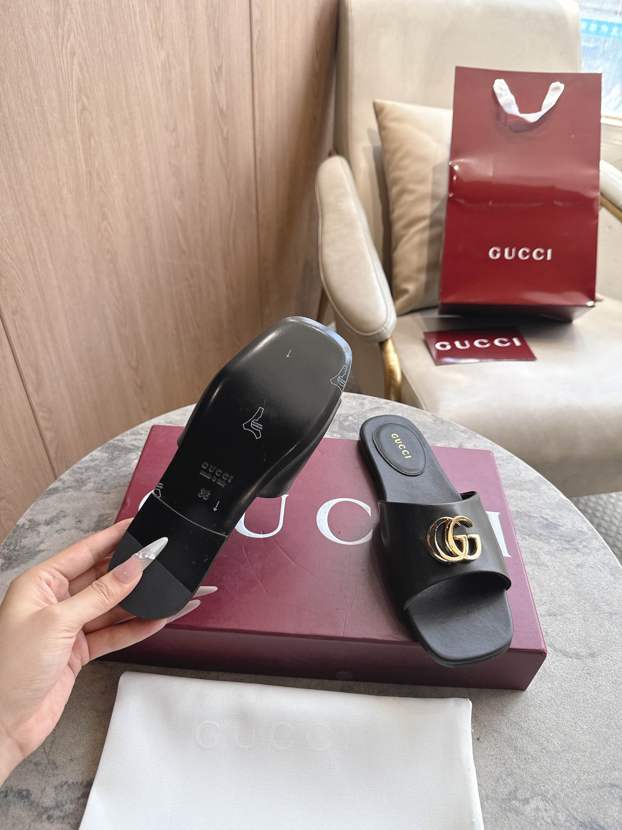 Cheap Gucci Slippers For Women in 235787, $55 USD- [IB235787] - Replica Gucci Slippers For Women