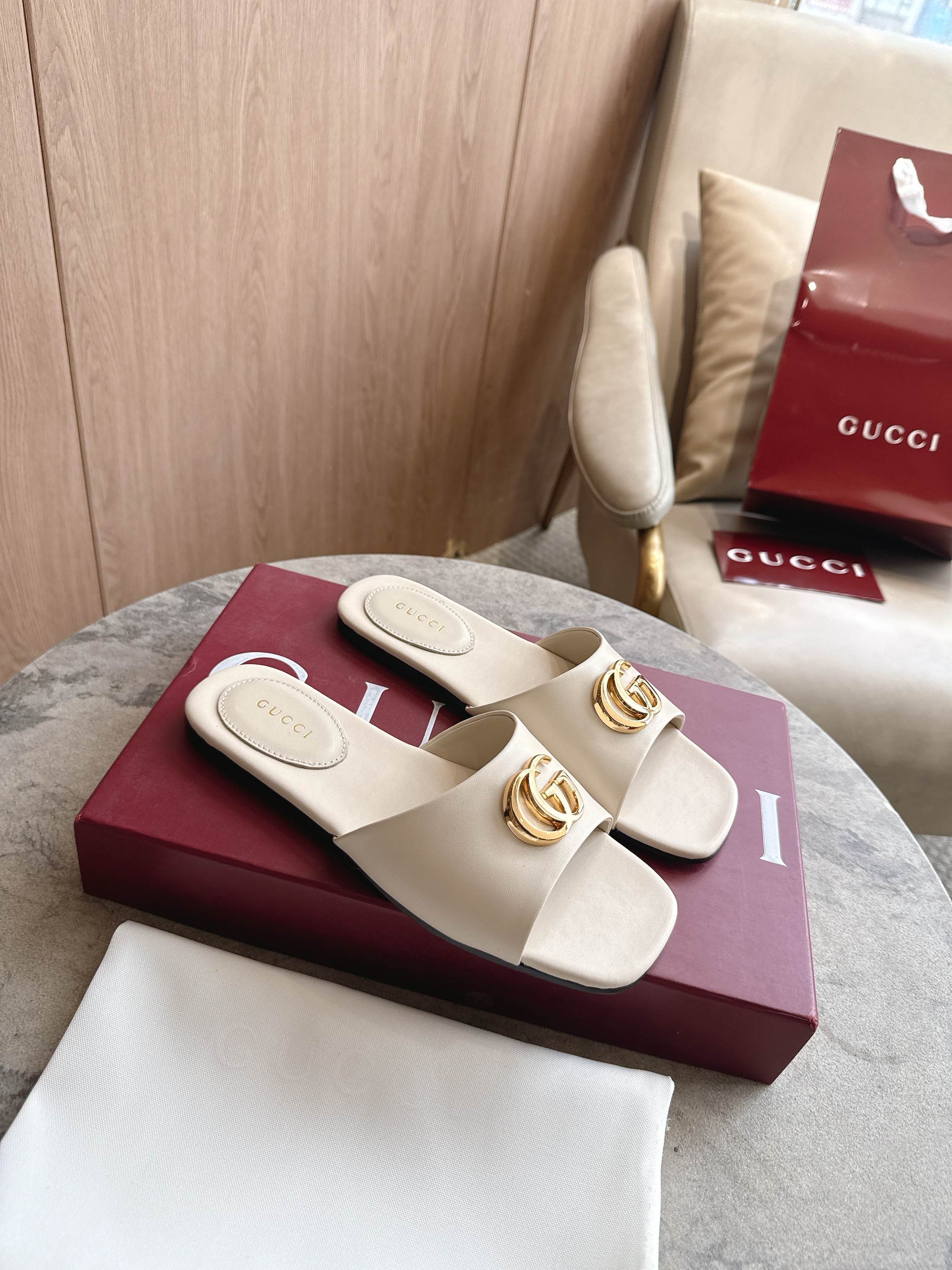 Cheap Gucci Slippers For Women in 235789, $55 USD- [IB235789] - Replica Gucci Slippers For Women