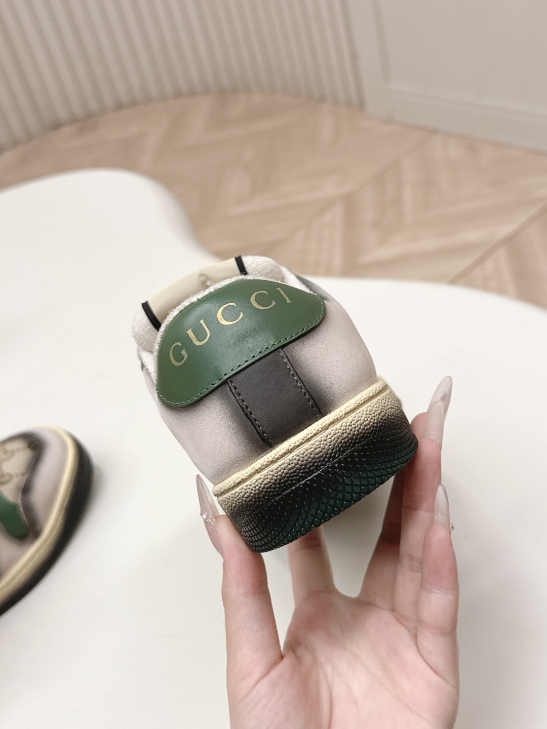 Cheap Gucci Sneakers For Women in 235797, $100 USD- [IB235797] - Replica Gucci Sneakers For Women