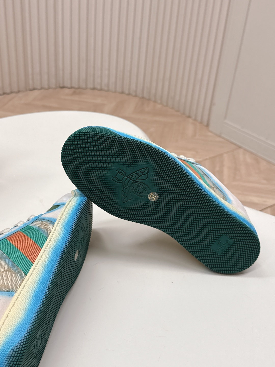 Cheap Gucci Sneakers For Women in 235800, $100 USD- [IB235800] - Replica Gucci Sneakers For Women