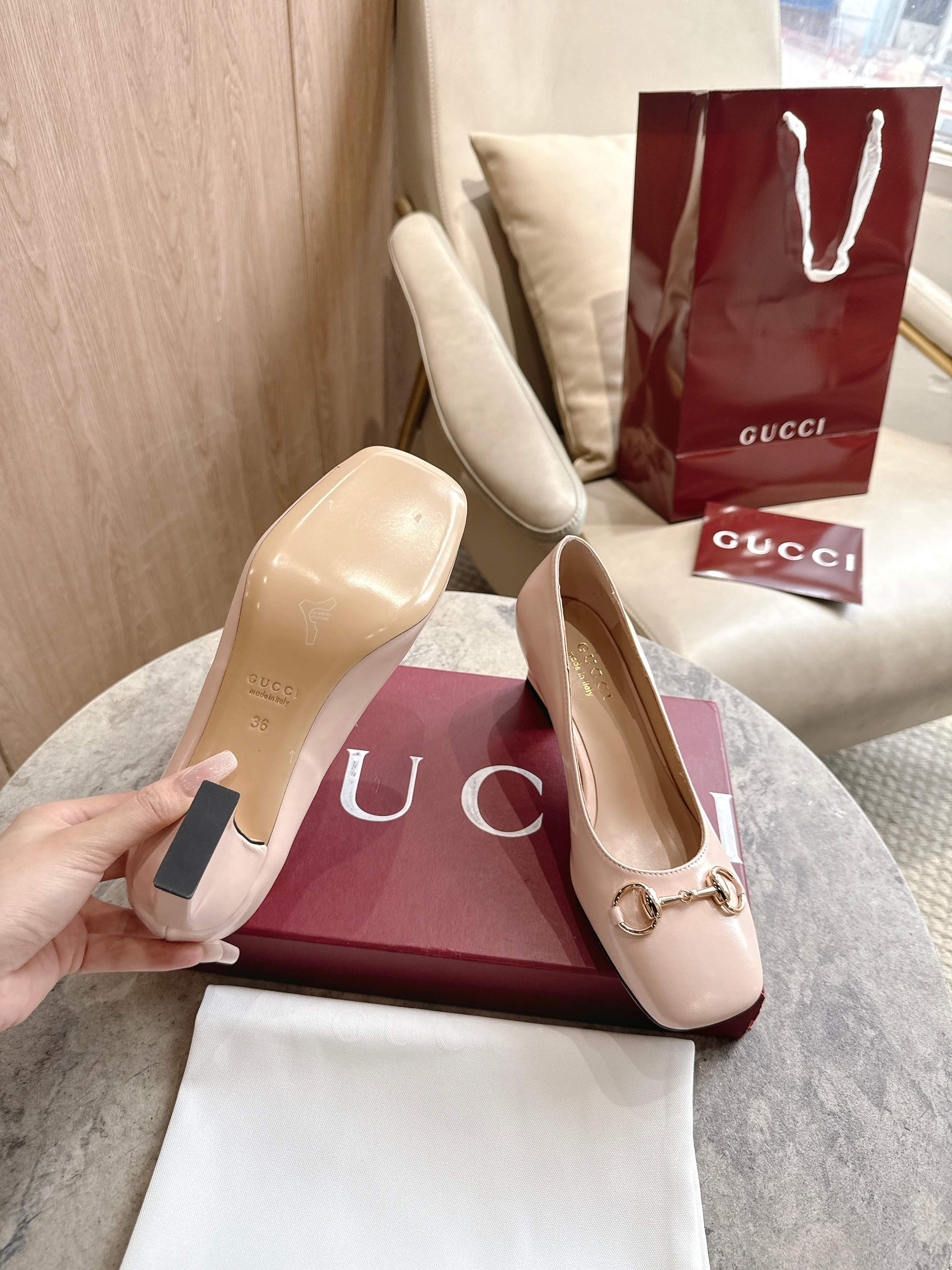 Cheap Gucci Sandals And Pumps For Women in 235818, $85 USD- [IB235818] - Replica Gucci Sandals And Pumps For Women