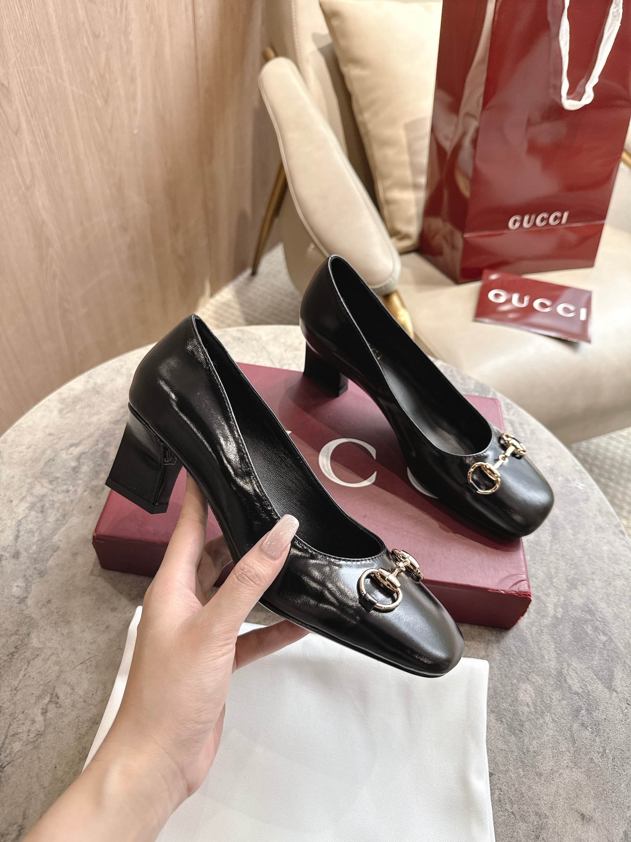 Cheap Gucci Sandals And Pumps For Women in 235819, $85 USD- [IB235819] - Replica Gucci Sandals And Pumps For Women