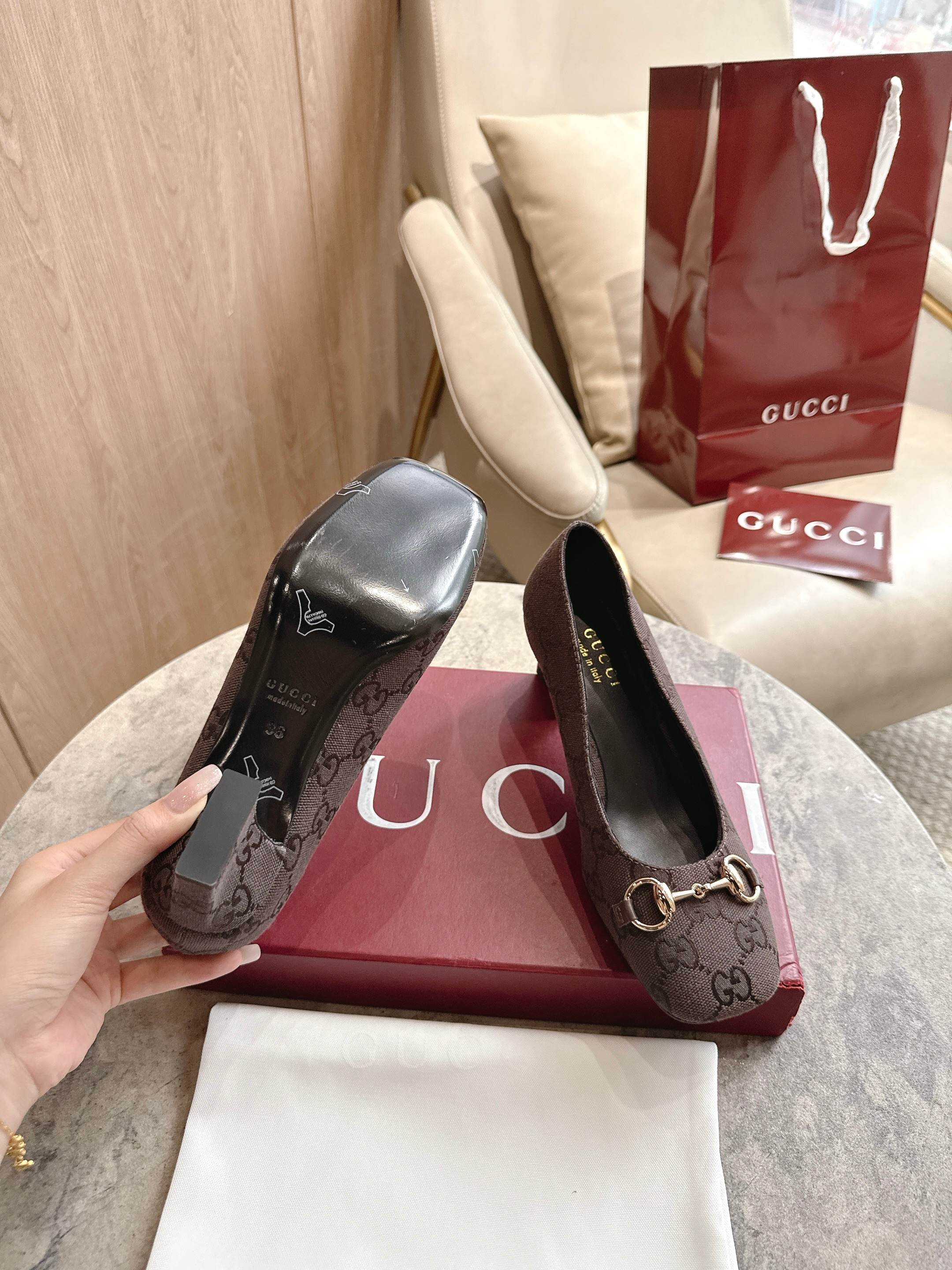 Cheap Gucci Sandals And Pumps For Women in 235821, $85 USD- [IB235821] - Replica Gucci Sandals And Pumps For Women