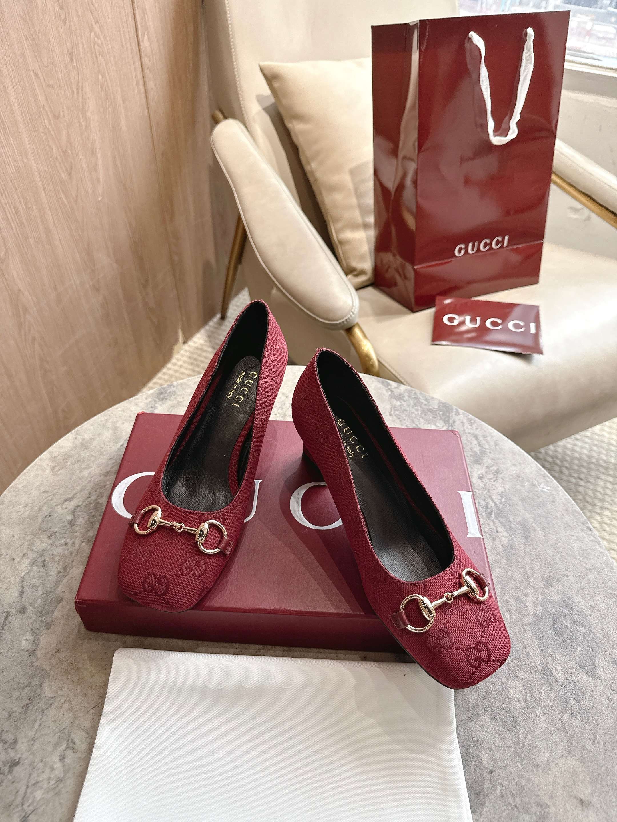 Cheap Gucci Sandals And Pumps For Women in 235822, $85 USD- [IB235822] - Replica Gucci Sandals And Pumps For Women